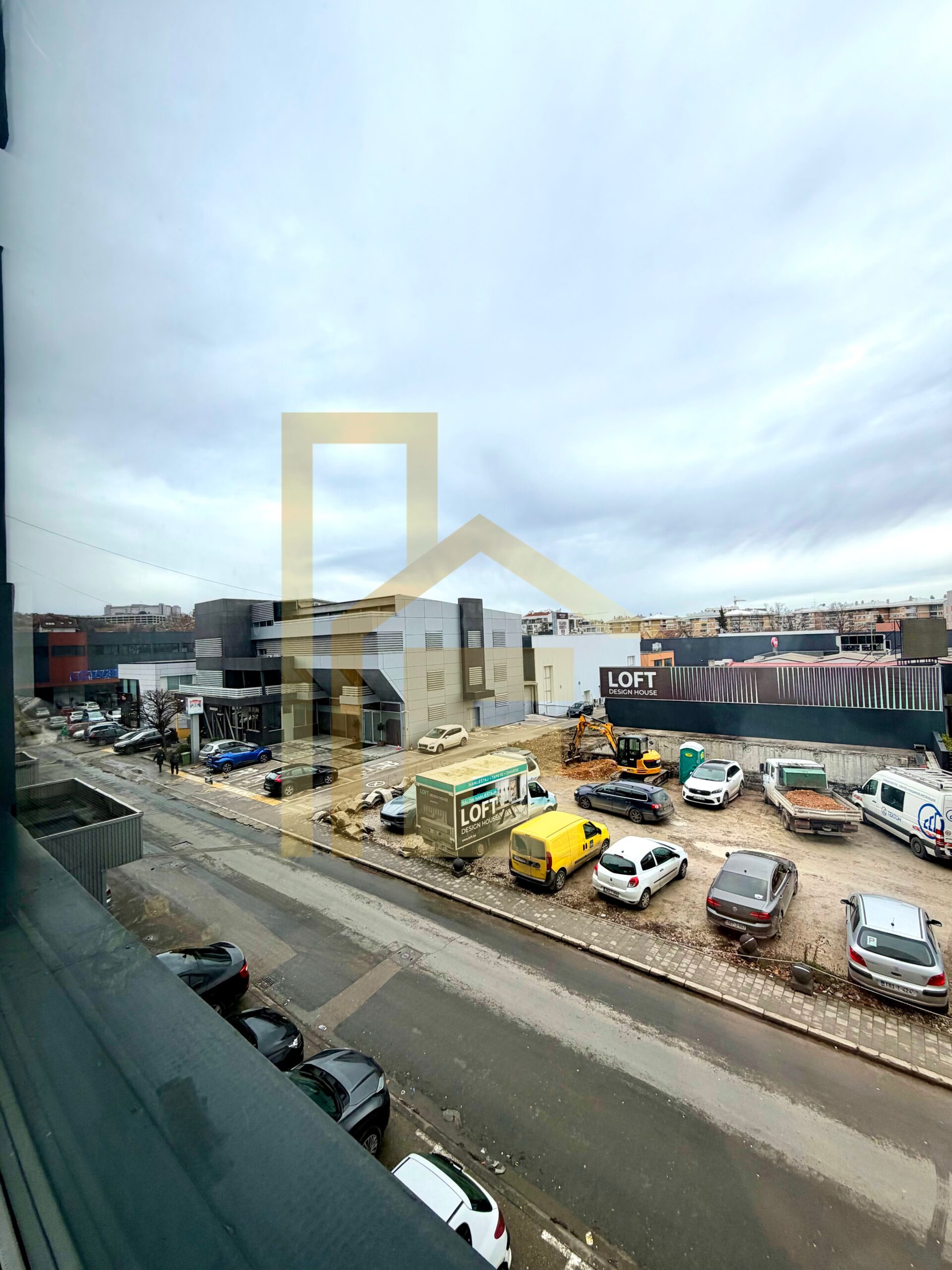 Iznajmljujemo skladišni prostor u Centru grada slika 11