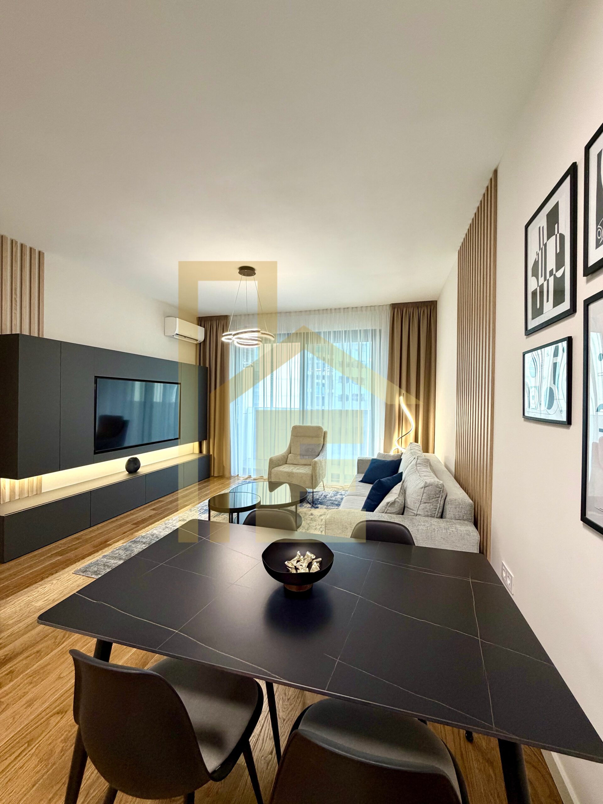 Iznajmljujemo LUX dvosoban stan, naselje Nova Varoš slika 6