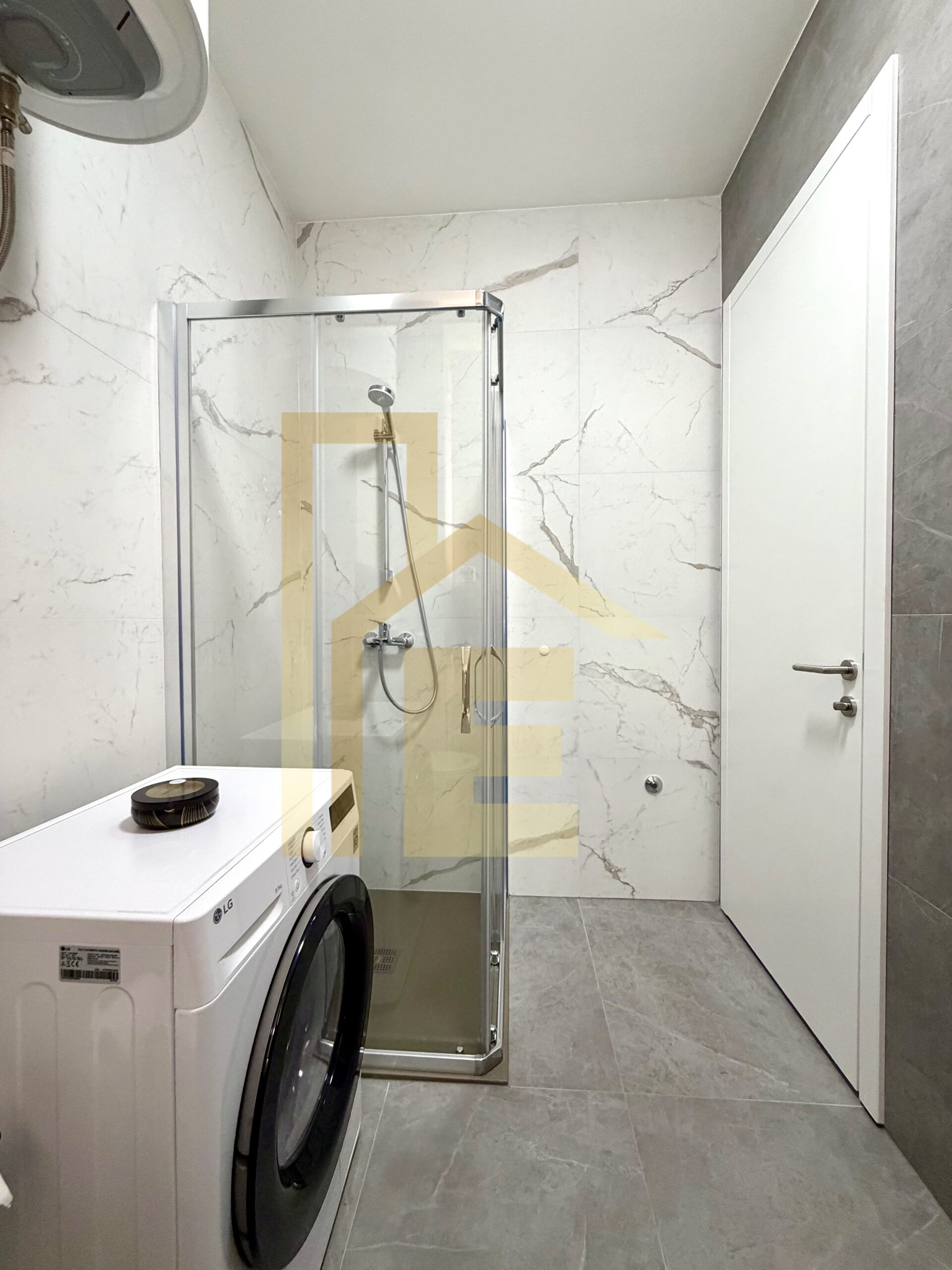 Iznajmljujemo LUX dvosoban stan, naselje Nova Varoš slika 23