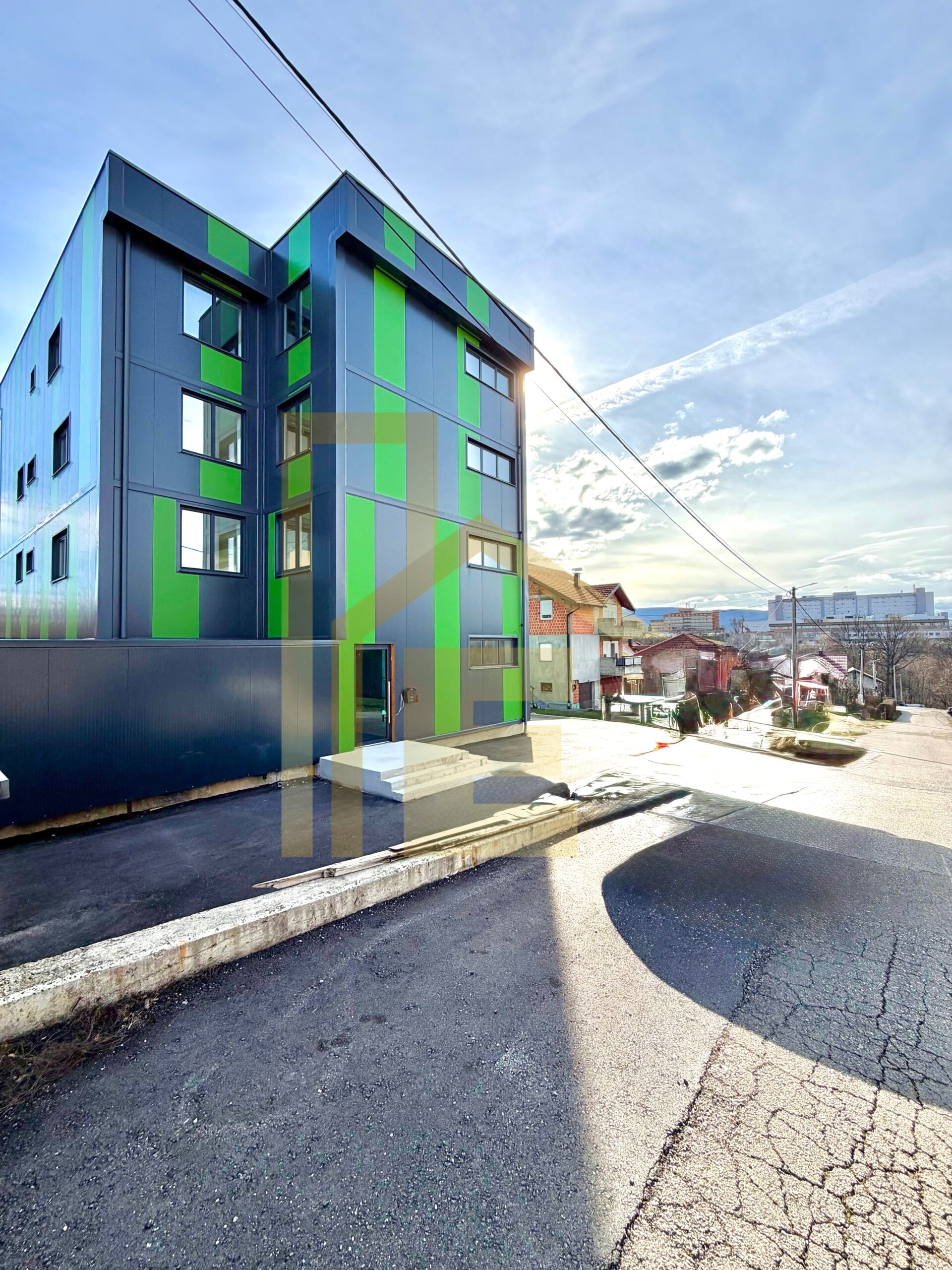 Iznajmljujemo NOV poslovni objekat, naselje Petrićevac slika 2