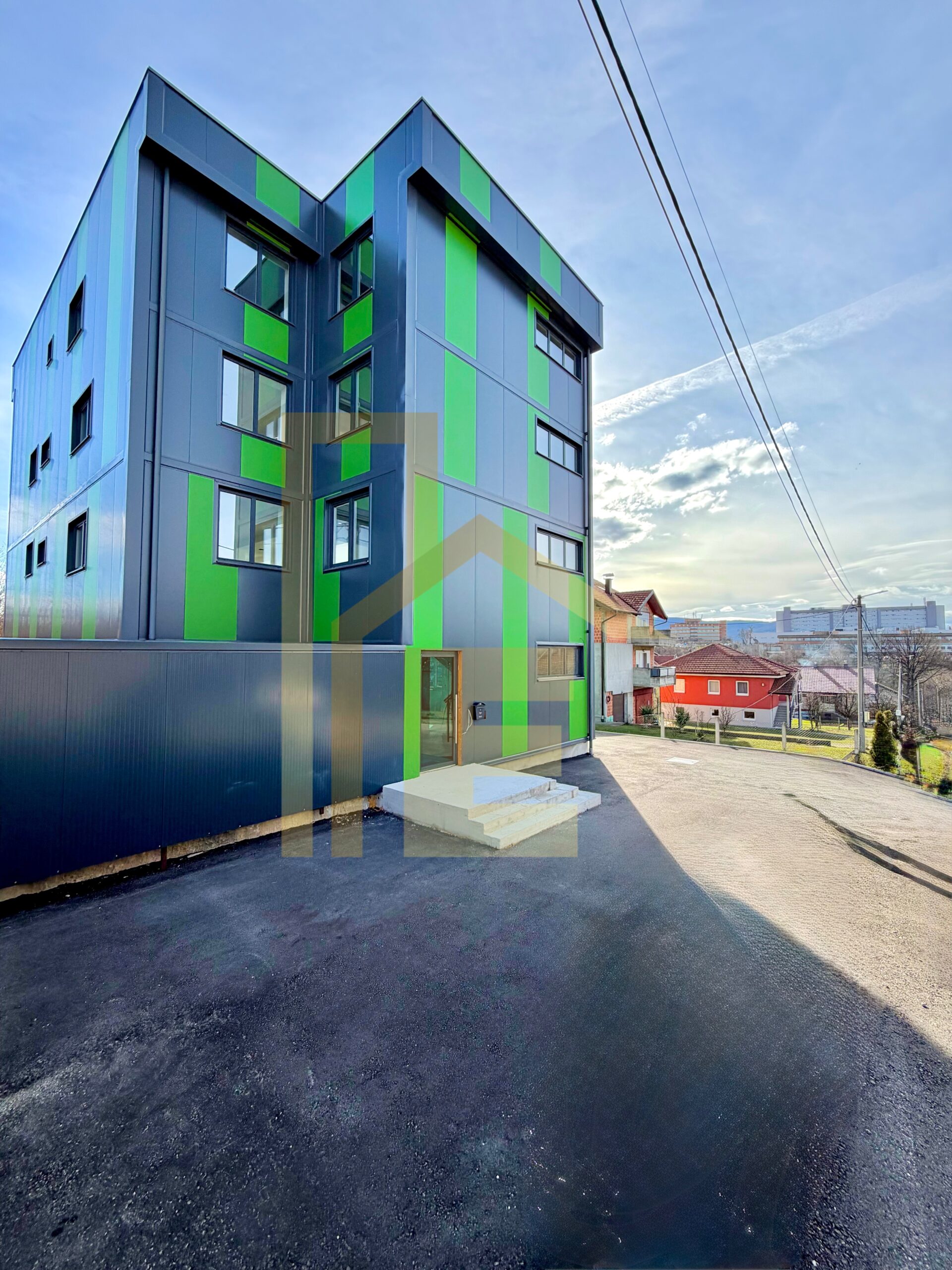 Iznajmljujemo NOV poslovni objekat, naselje Petrićevac slika 5