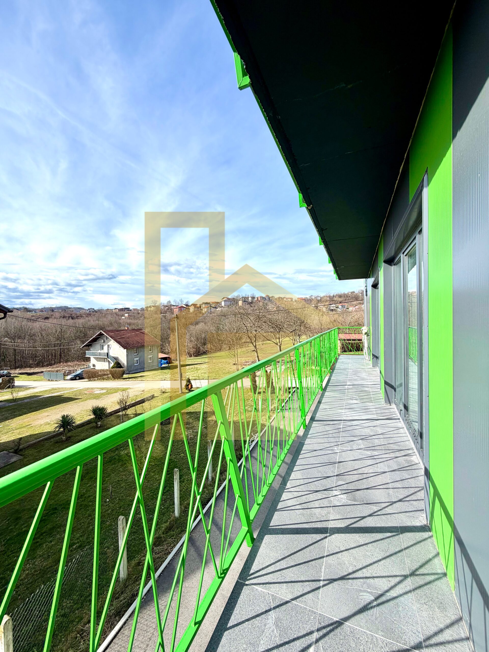 Iznajmljujemo NOV poslovni objekat, naselje Petrićevac slika 15