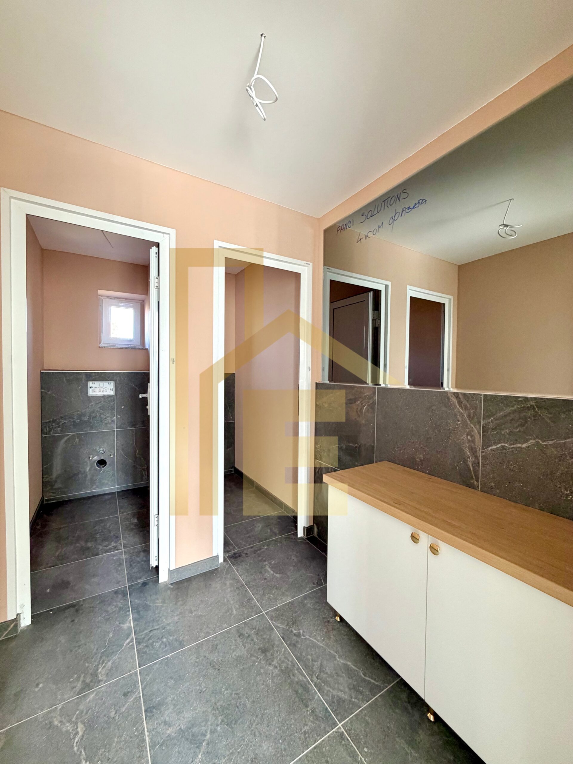 Iznajmljujemo NOV poslovni objekat, naselje Petrićevac slika 17