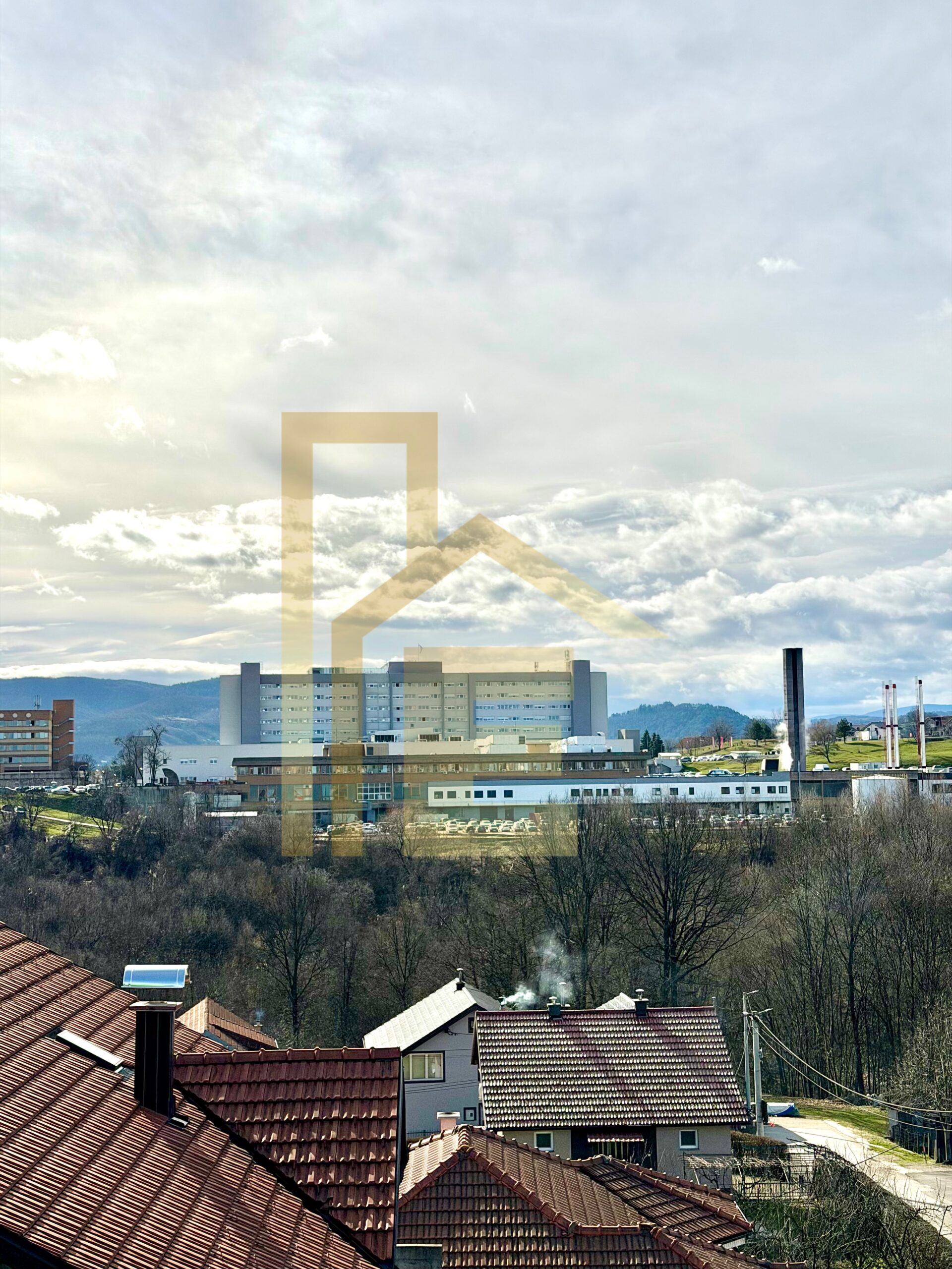 Iznajmljujemo NOV poslovni objekat, naselje Petrićevac slika 25