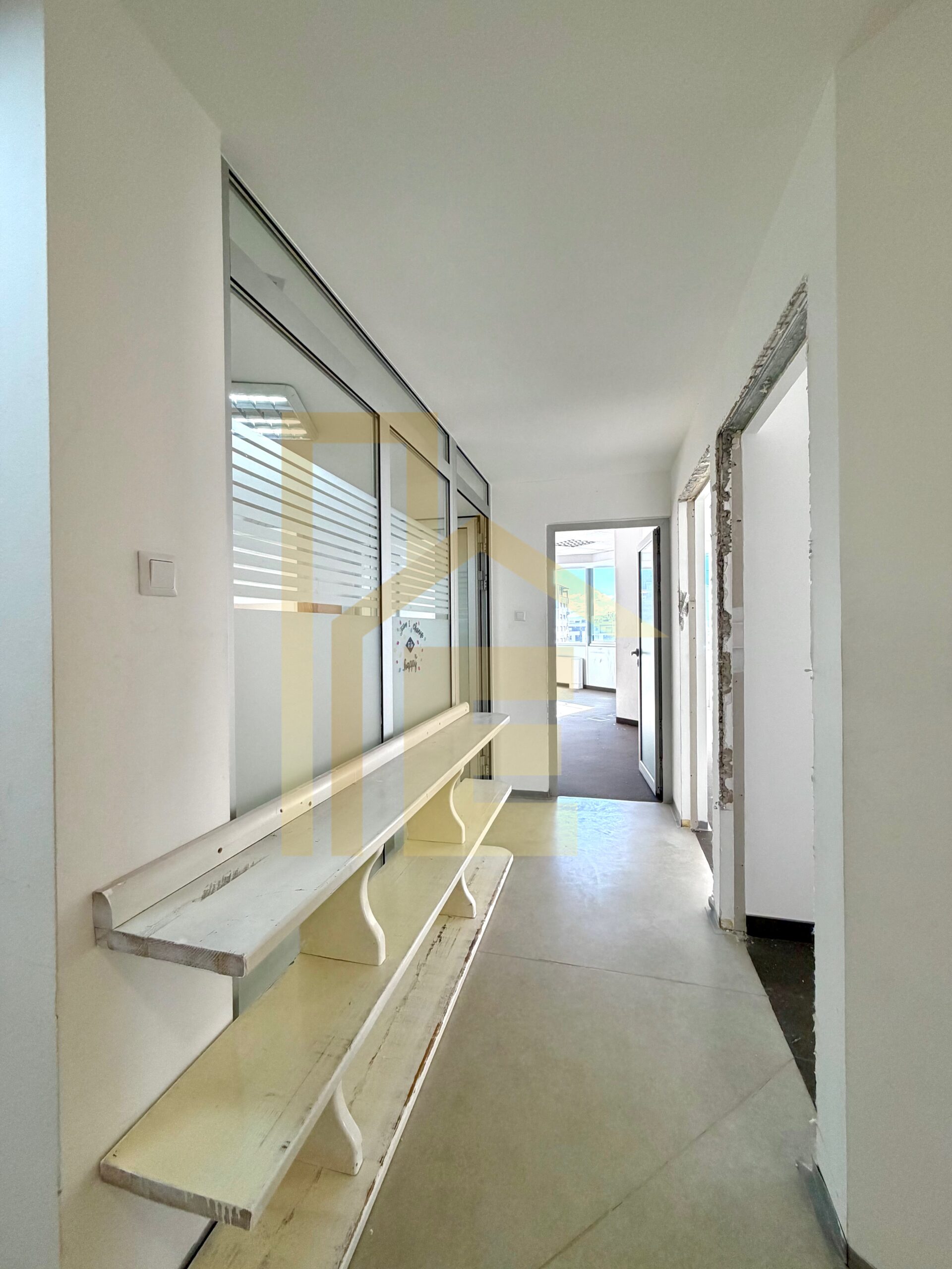 Iznajmljujemo poslovni prostor, naselje Nova Varoš slika 13