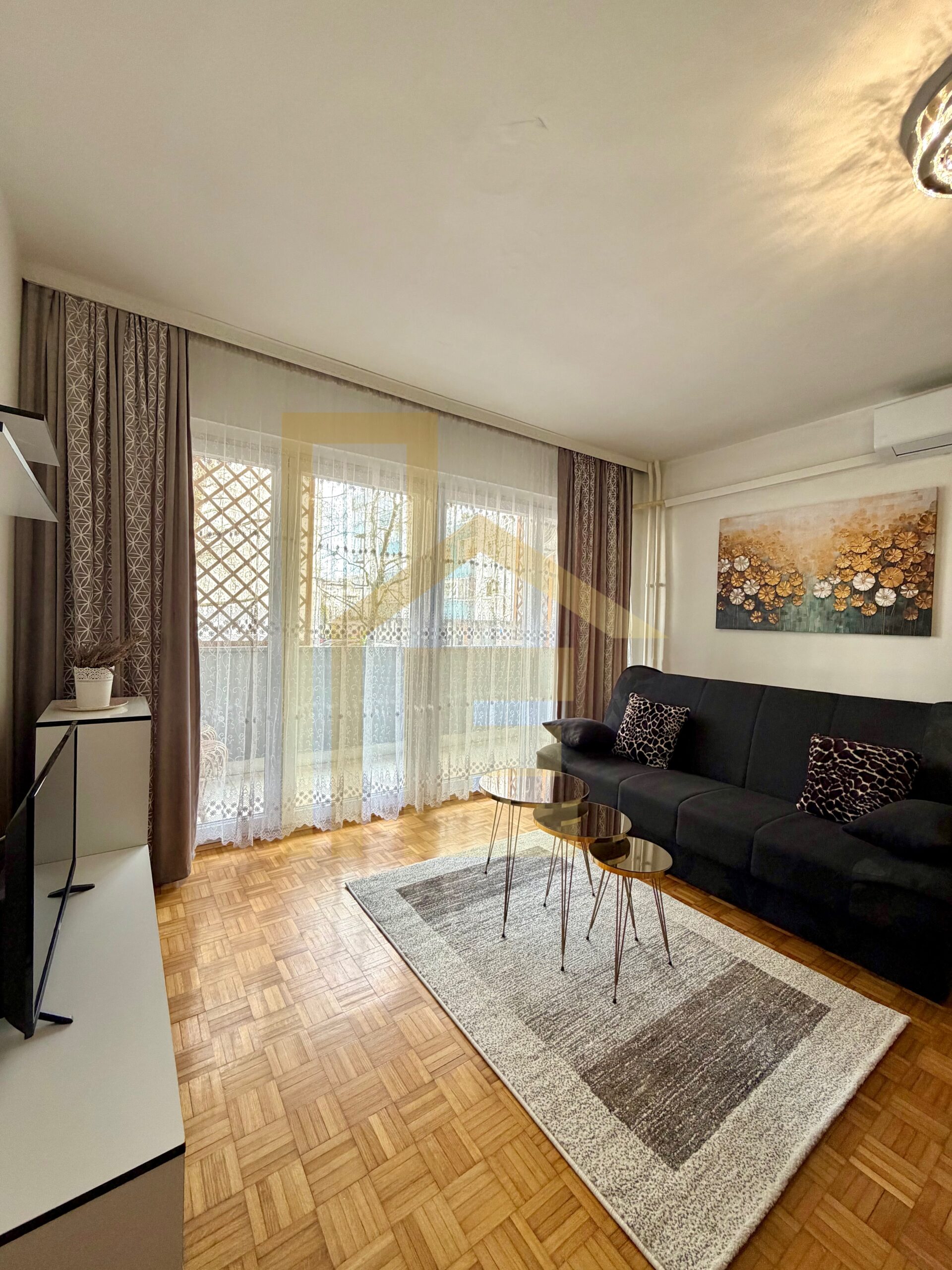 Iznajmljujemo trosoban stan, naselje Obilićevo slika 3