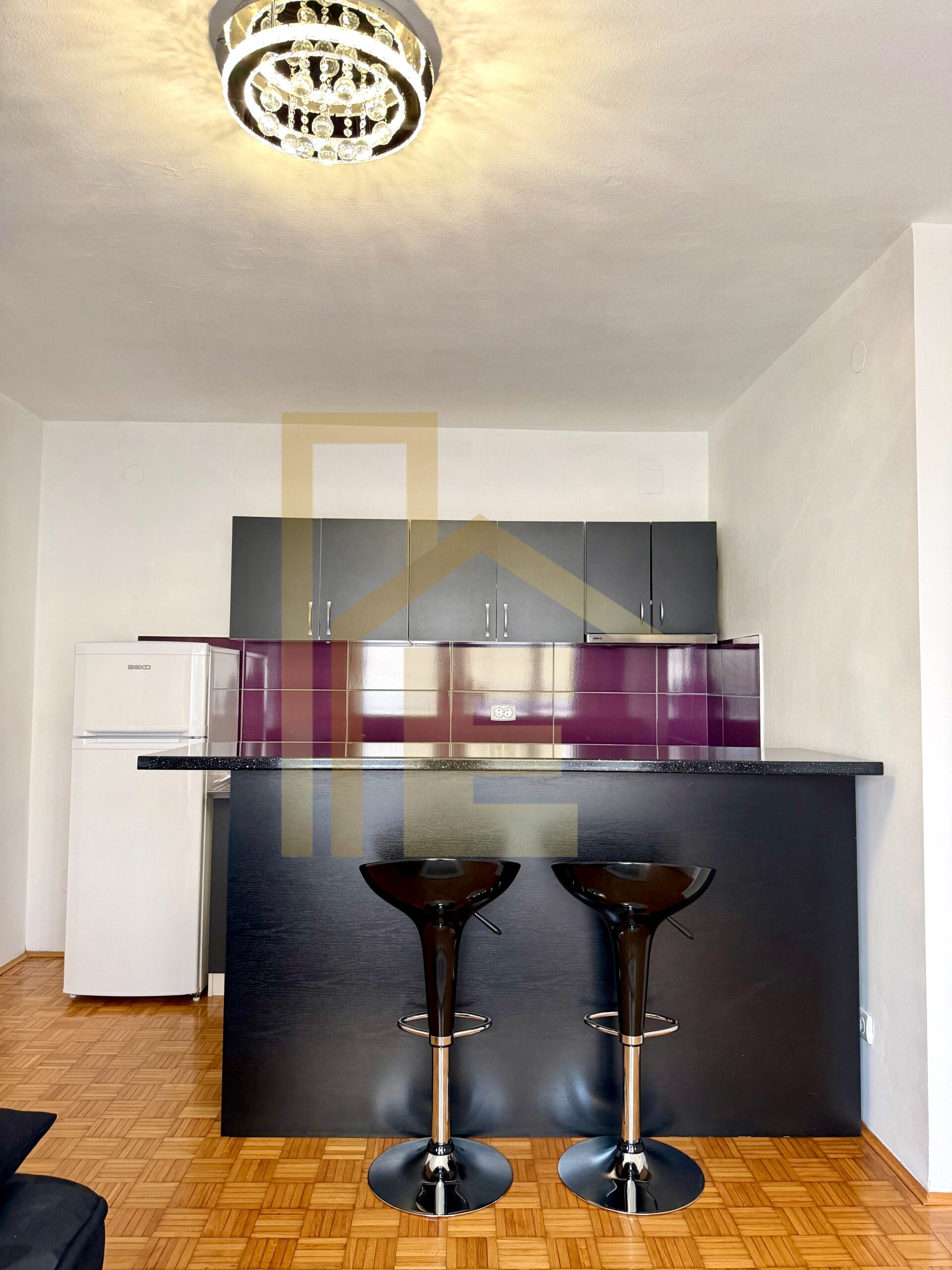 Iznajmljujemo trosoban stan, naselje Obilićevo slika 7