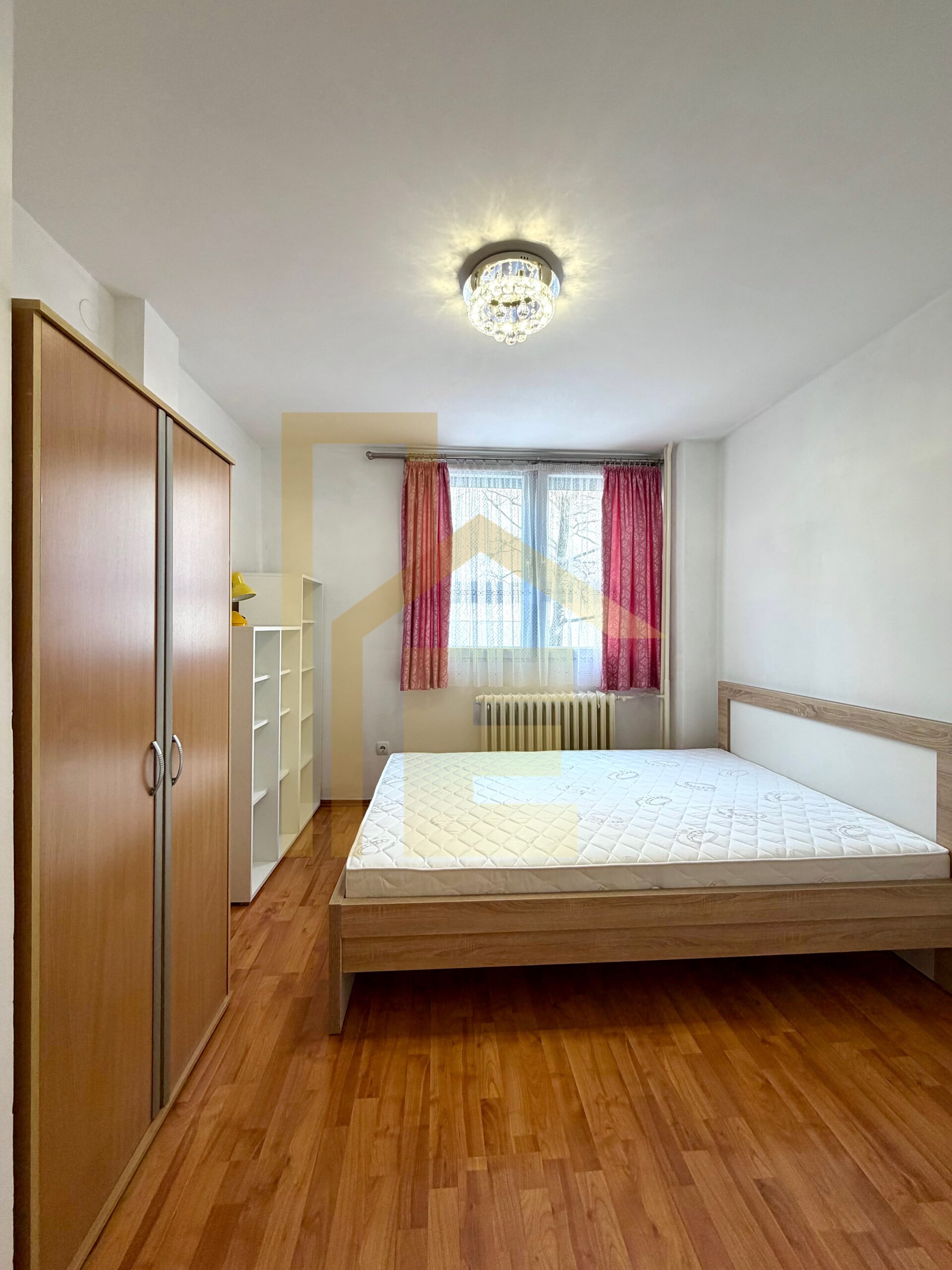 Iznajmljujemo trosoban stan, naselje Obilićevo slika 9