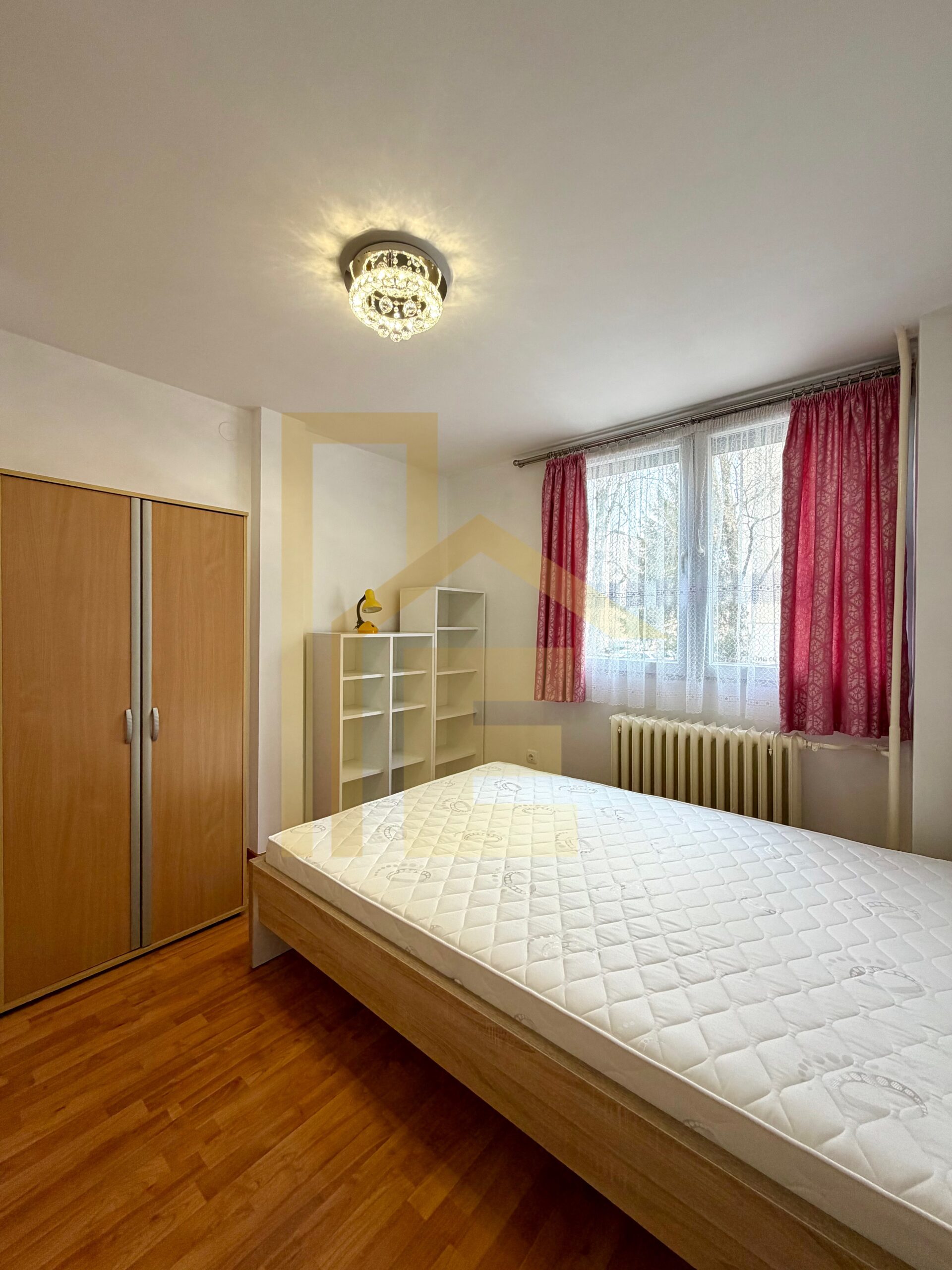 Iznajmljujemo trosoban stan, naselje Obilićevo slika 13