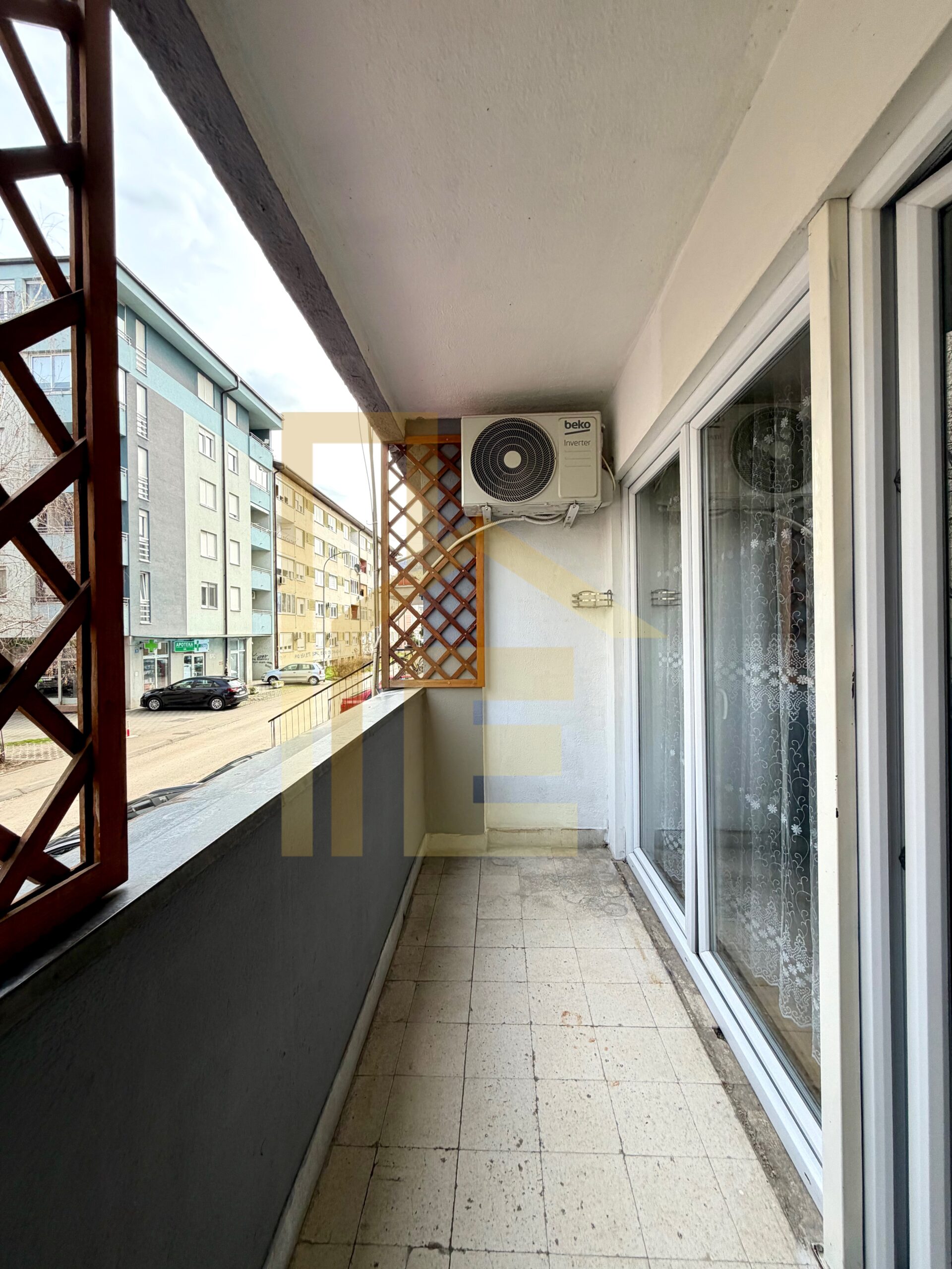 Iznajmljujemo trosoban stan, naselje Obilićevo slika 22