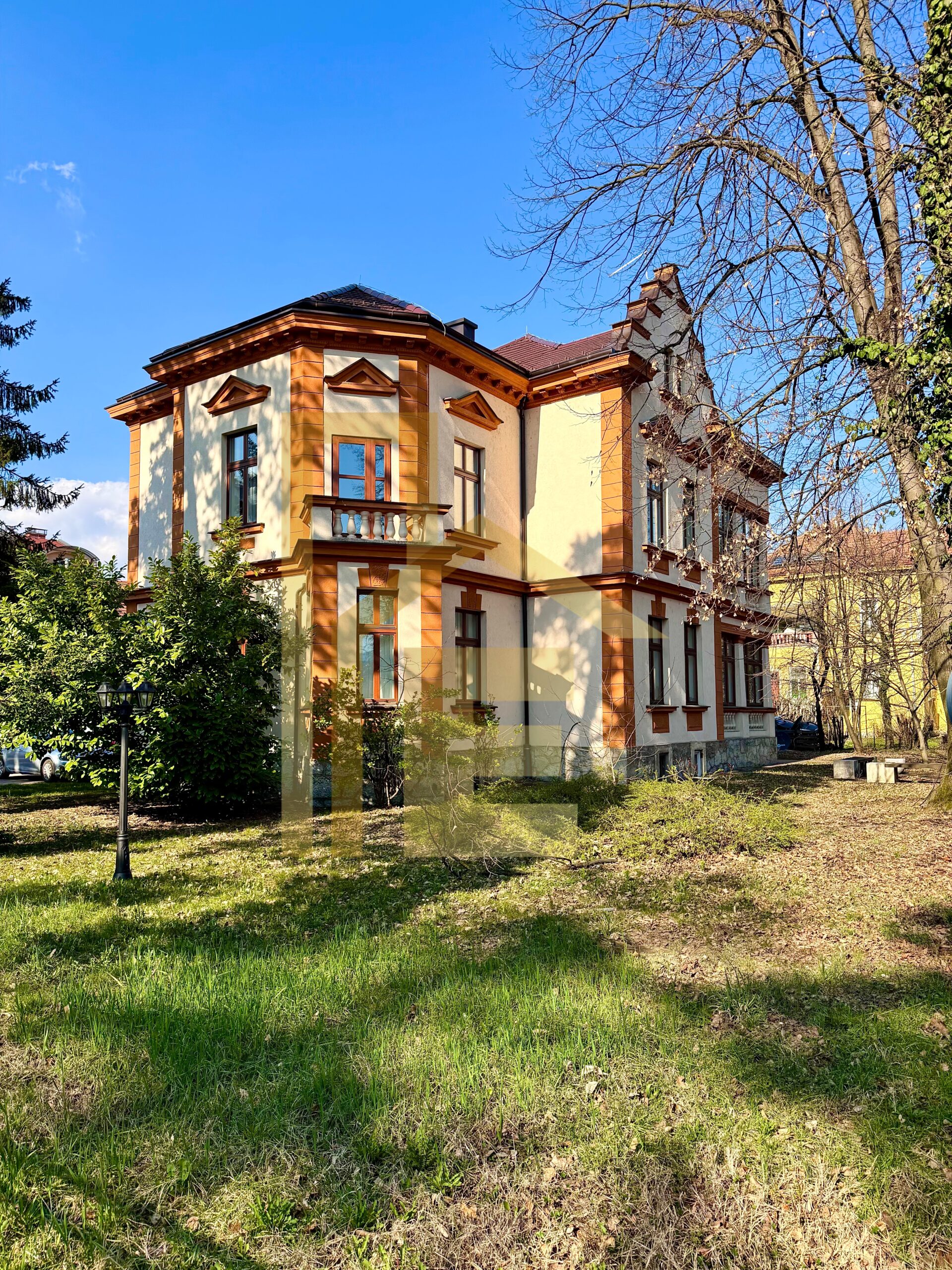 Iznajmljujemo poslovni prostor u reprezentativnom objektu slika 2