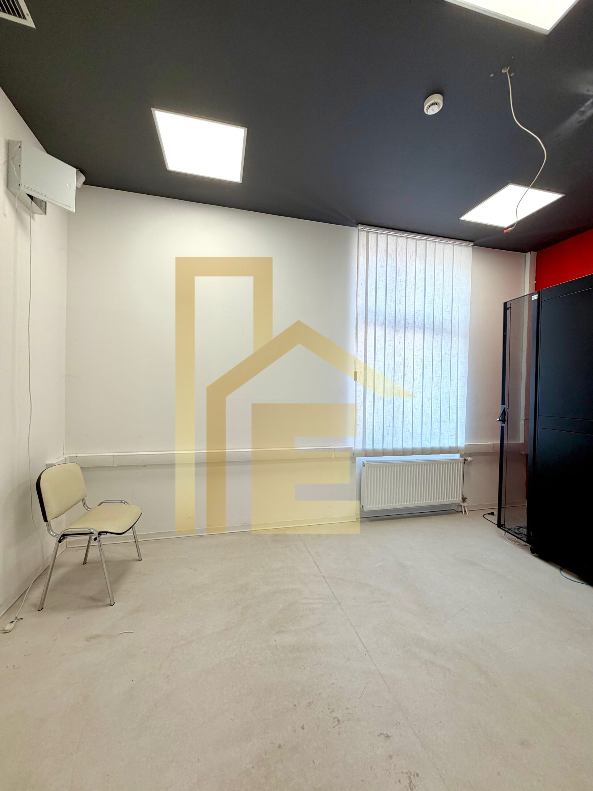 Iznajmljujemo poslovni prostor u reprezentativnom objektu slika 12