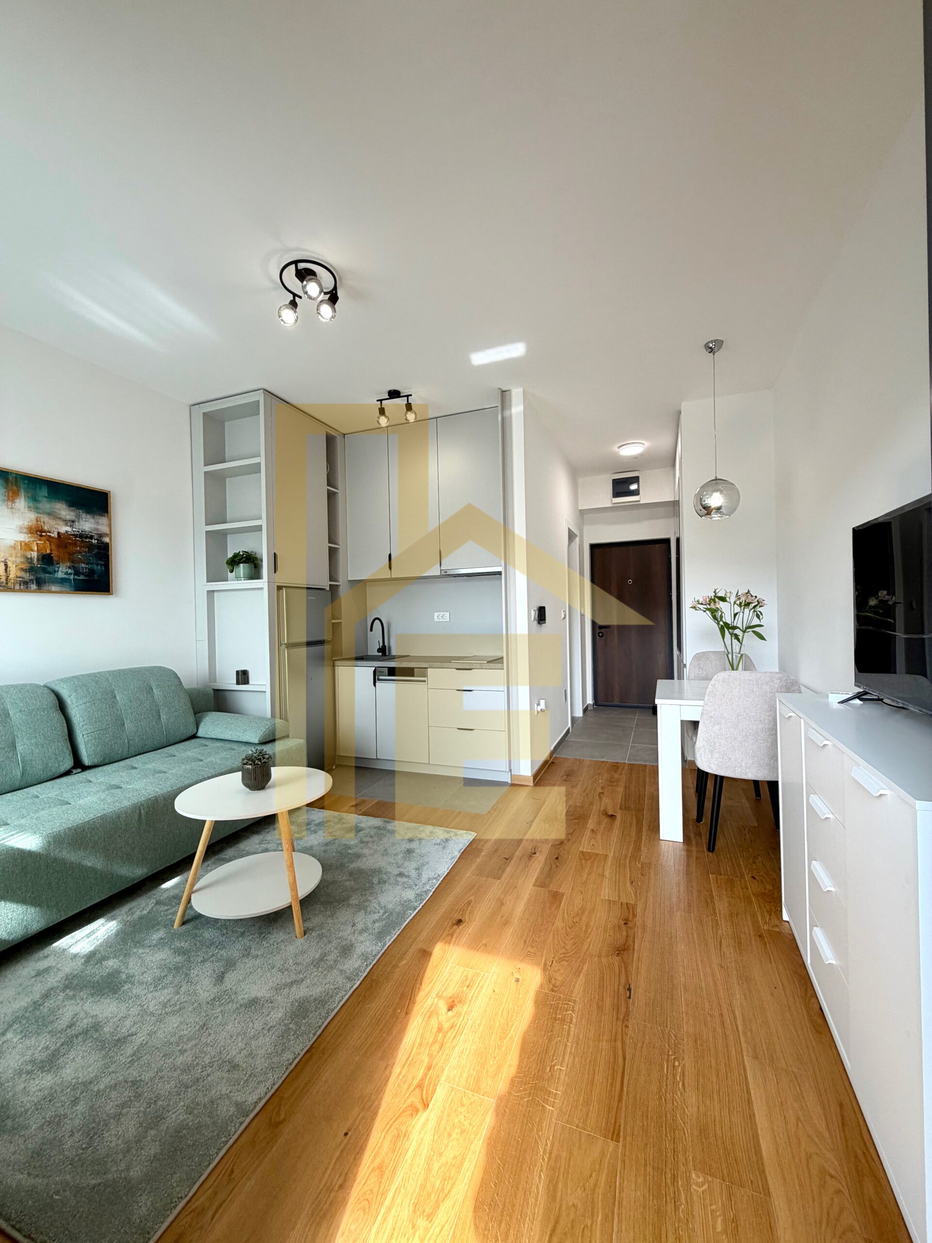 Iznajmljujemo potpuno novu garsonjeru, podnožje Starčevice slika 3