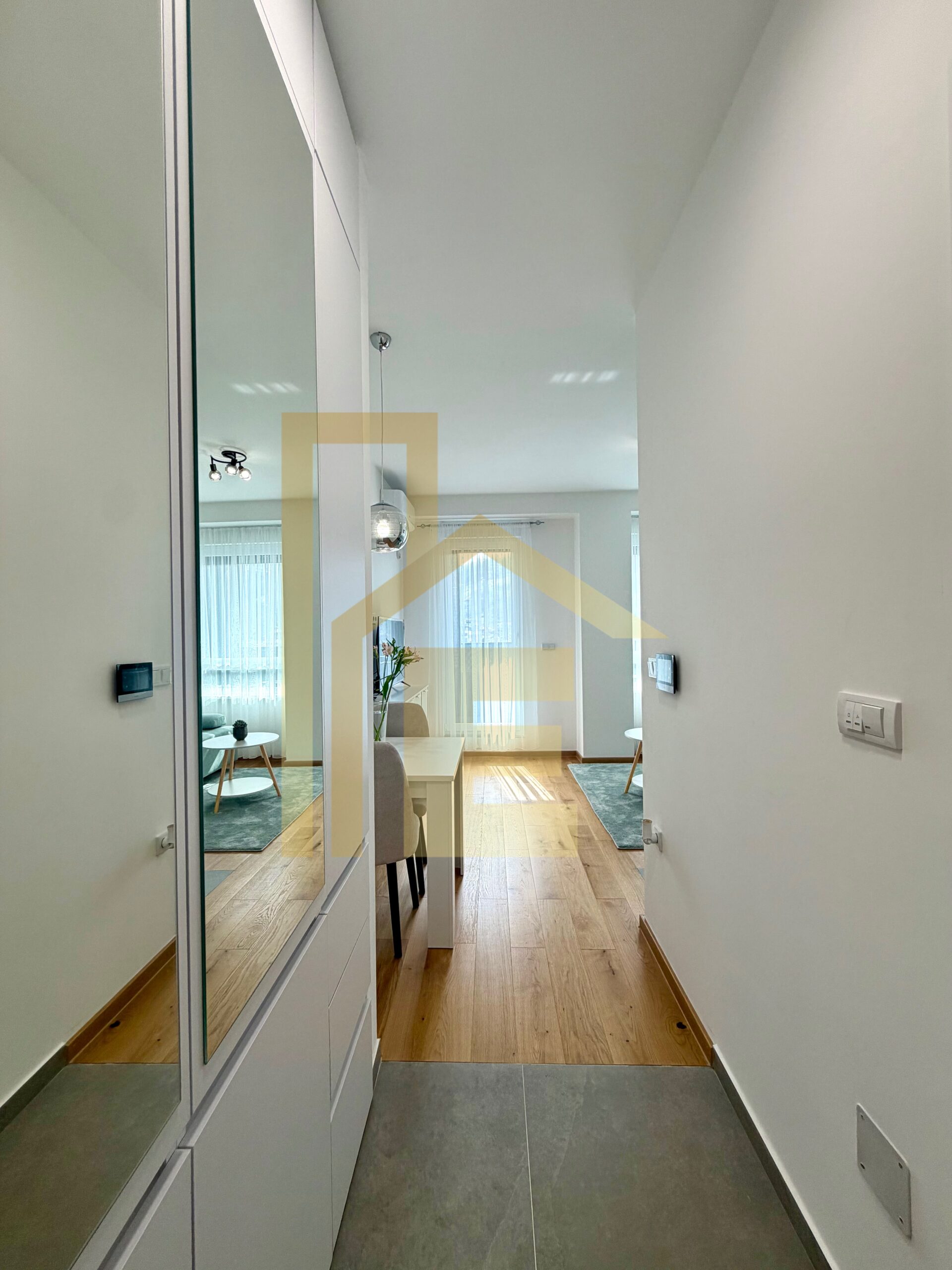 Iznajmljujemo potpuno novu garsonjeru, podnožje Starčevice slika 13