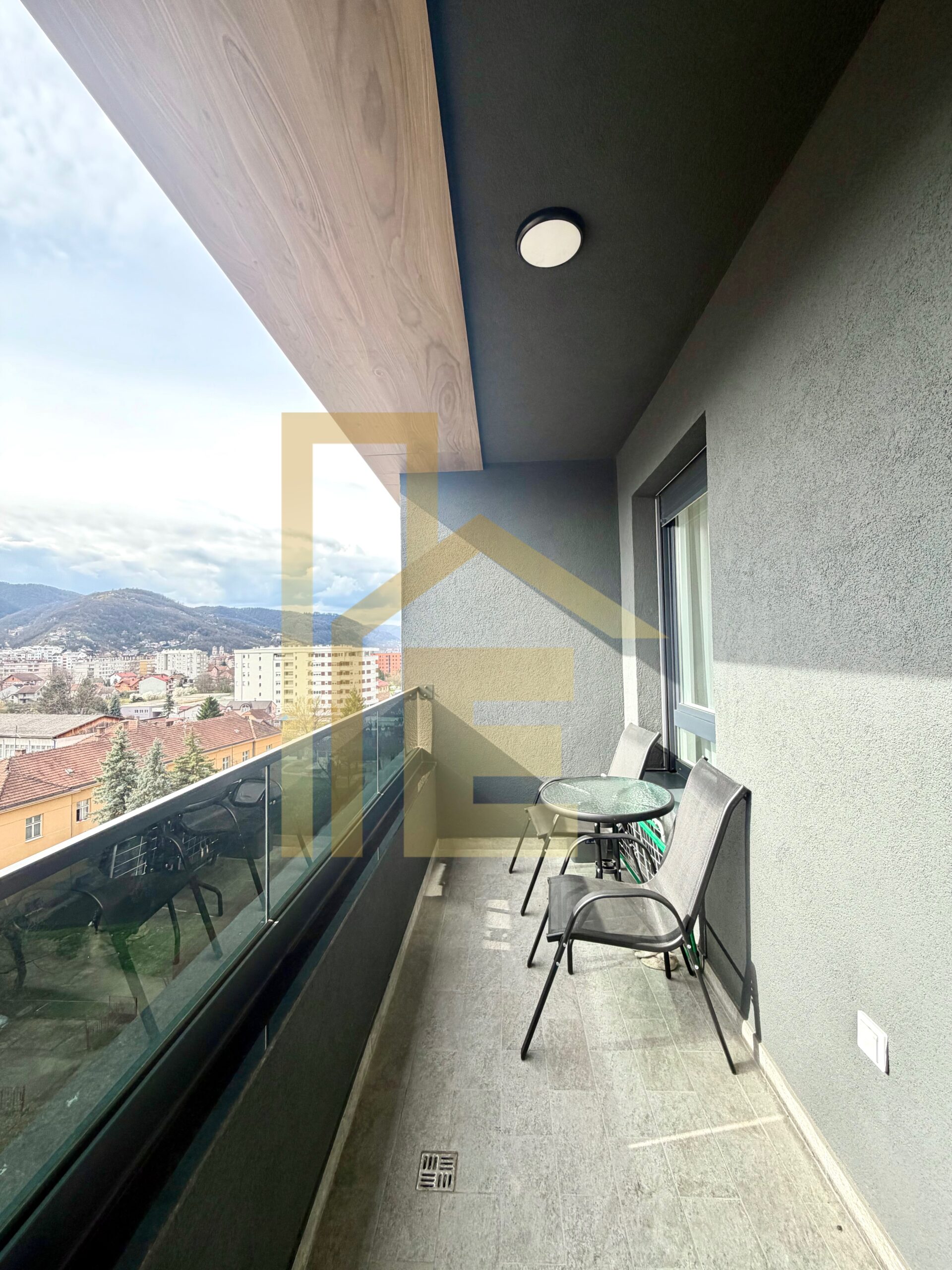 Iznajmljujemo potpuno novu garsonjeru, podnožje Starčevice slika 15