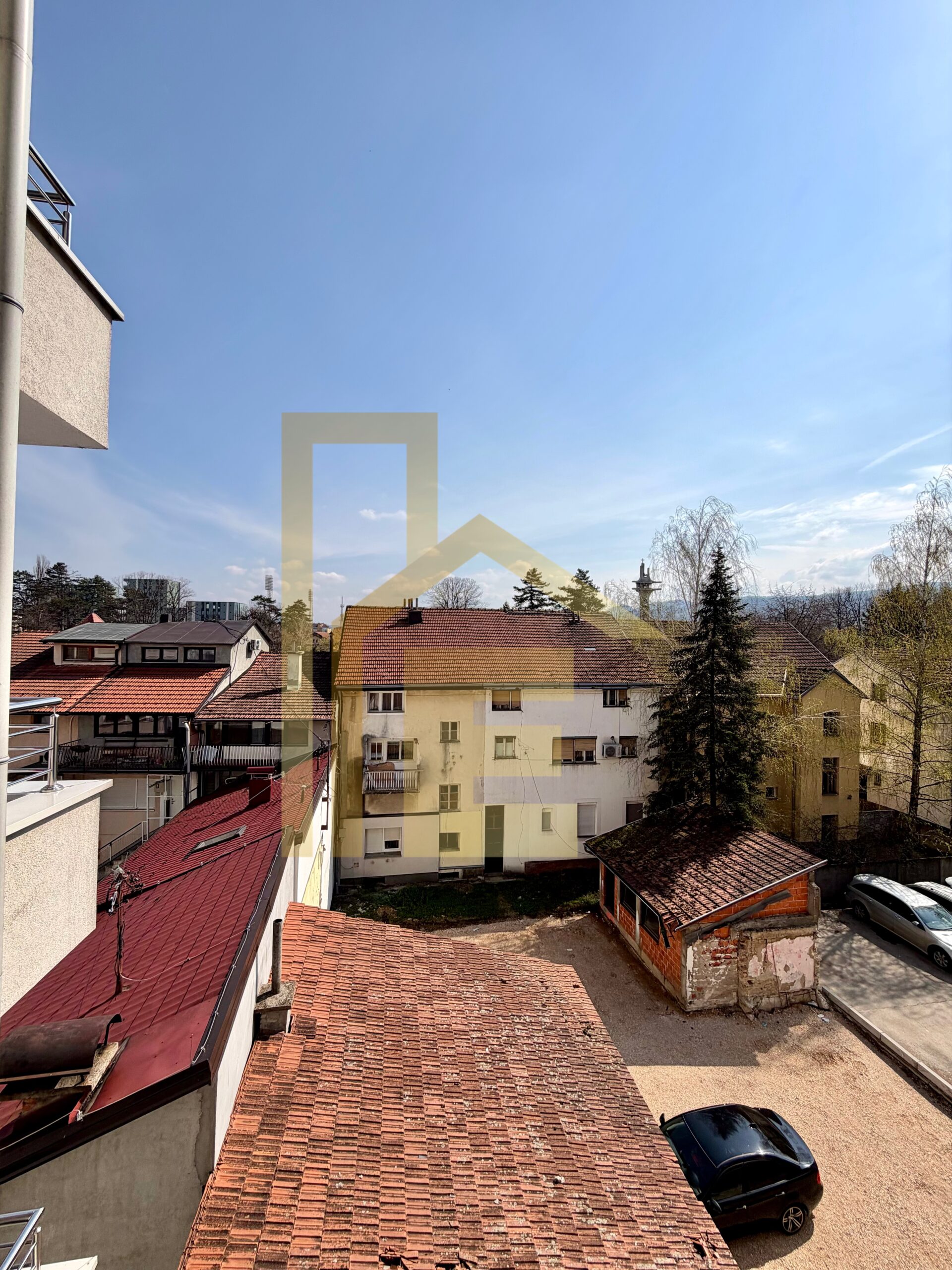 Iznajmljujemo kancelarijski prostor na atraktivnoj lokaciji slika 18