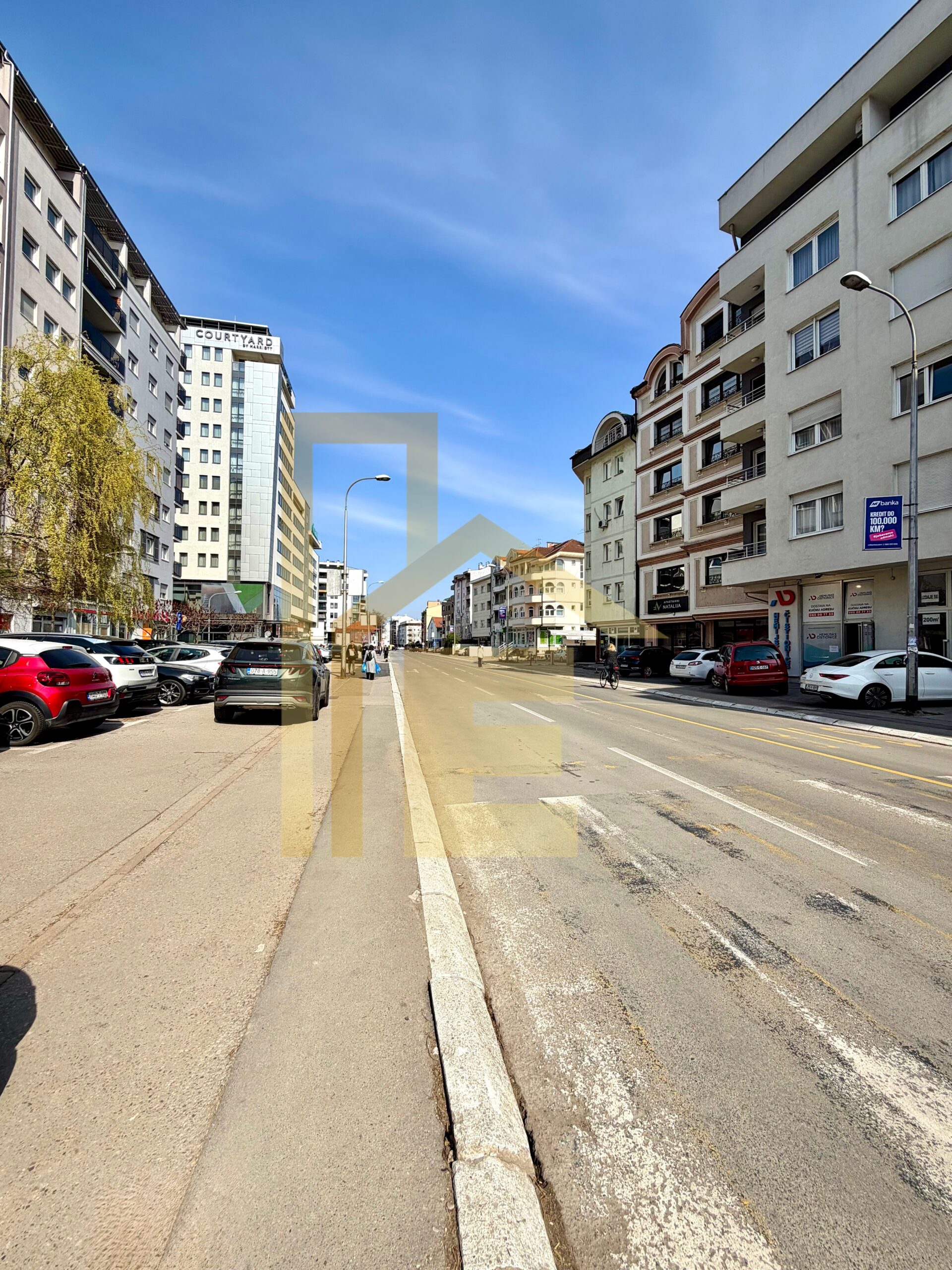 Iznajmljujemo kancelarijski prostor na atraktivnoj lokaciji slika 17