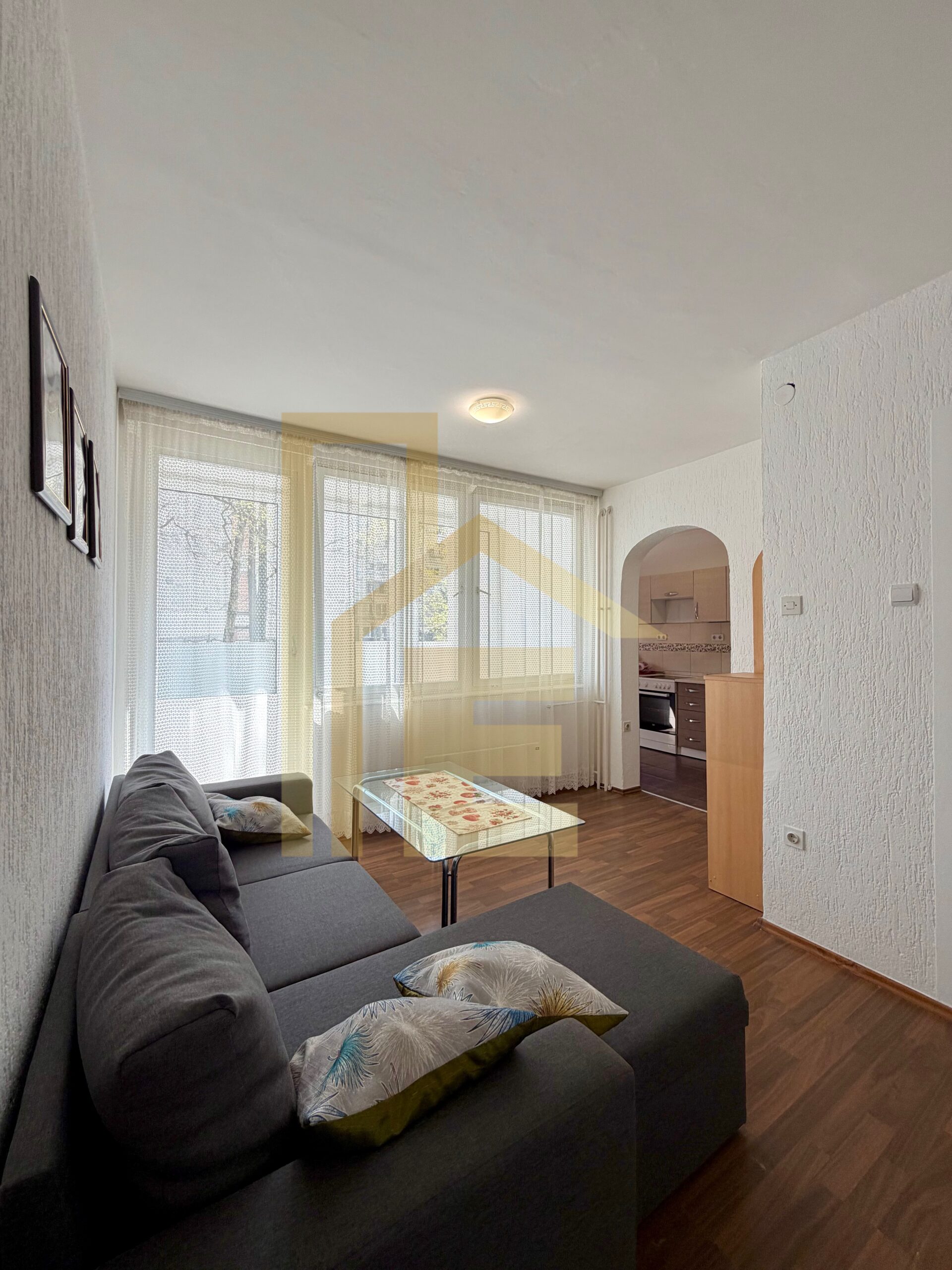 Iznajmljujemo kancelarijski prostor u strogom Centru grada slika 2