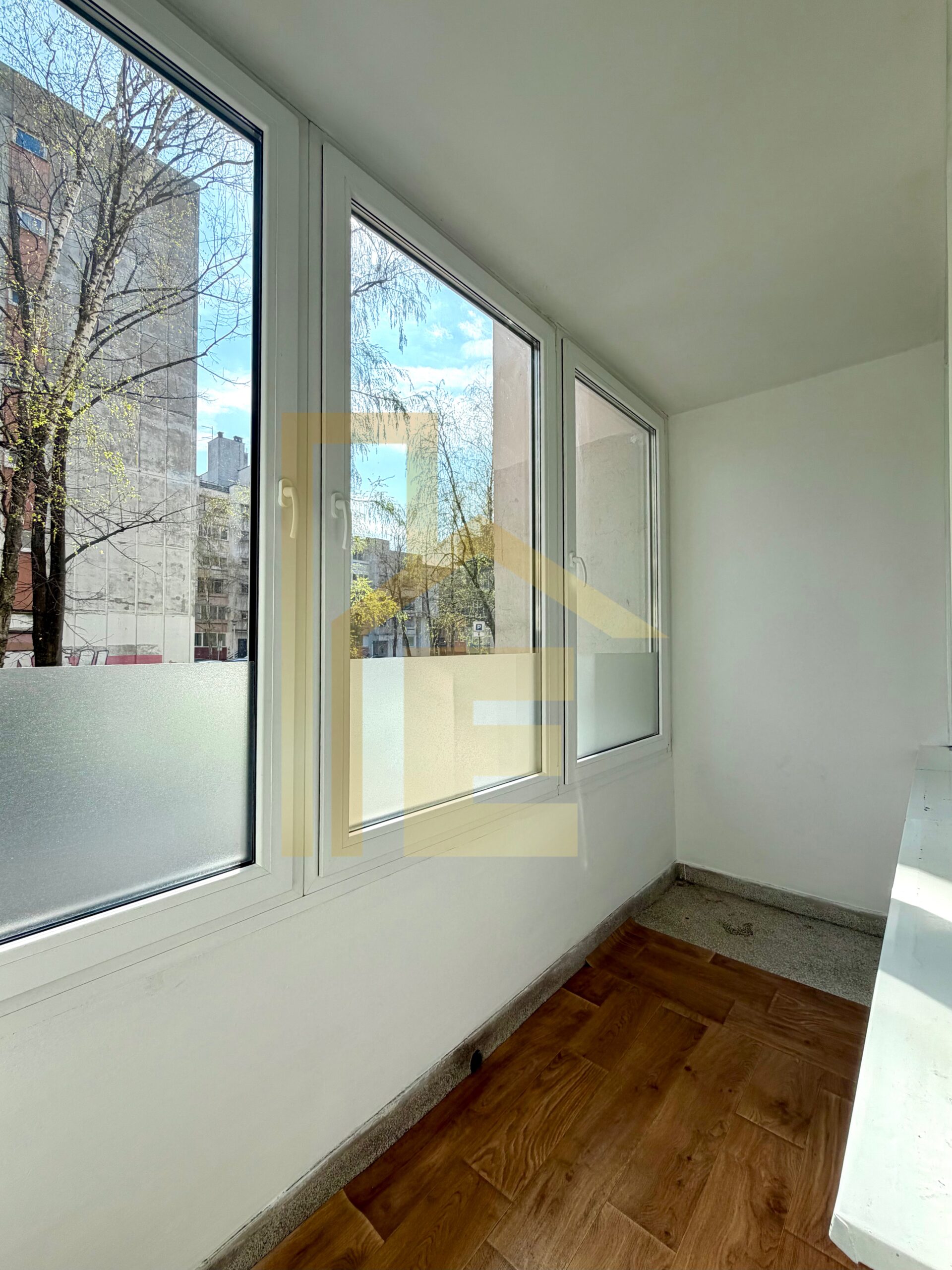 Iznajmljujemo kancelarijski prostor u strogom Centru grada slika 7