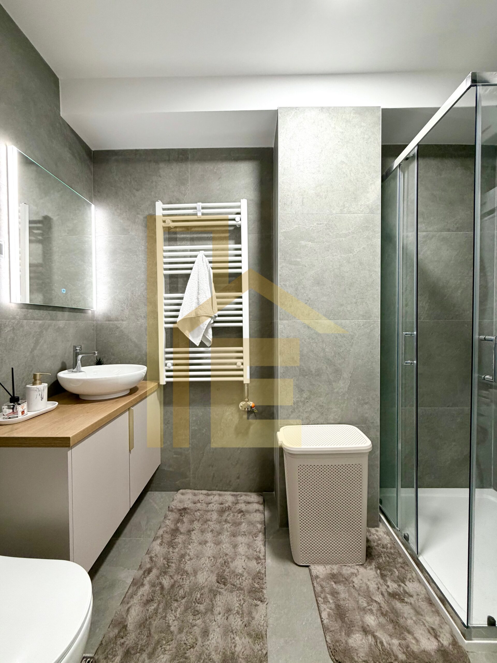 LUX Dvosoban stan, podnožje Starčevice slika 20