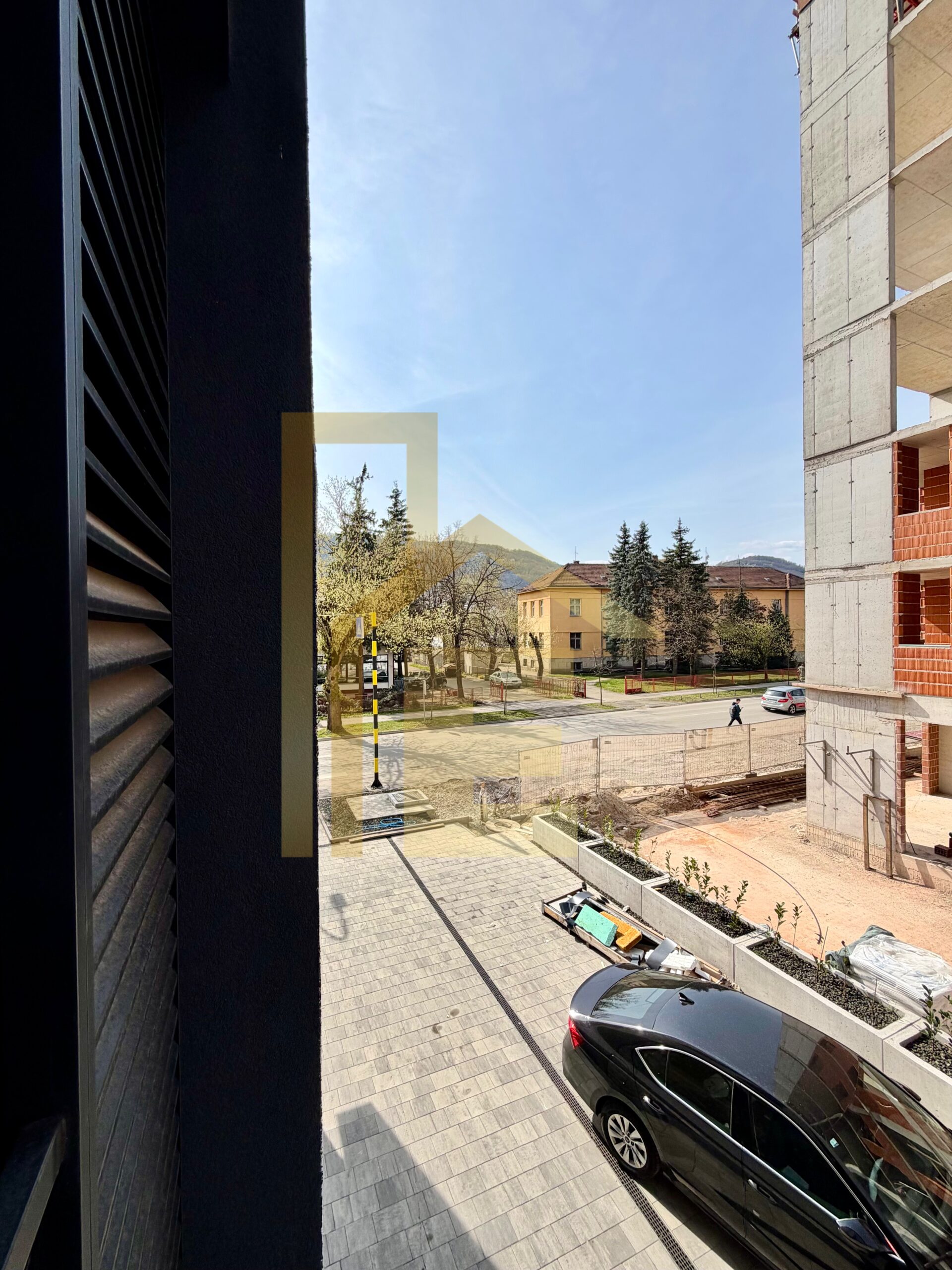 LUX Dvosoban stan, podnožje Starčevice slika 22