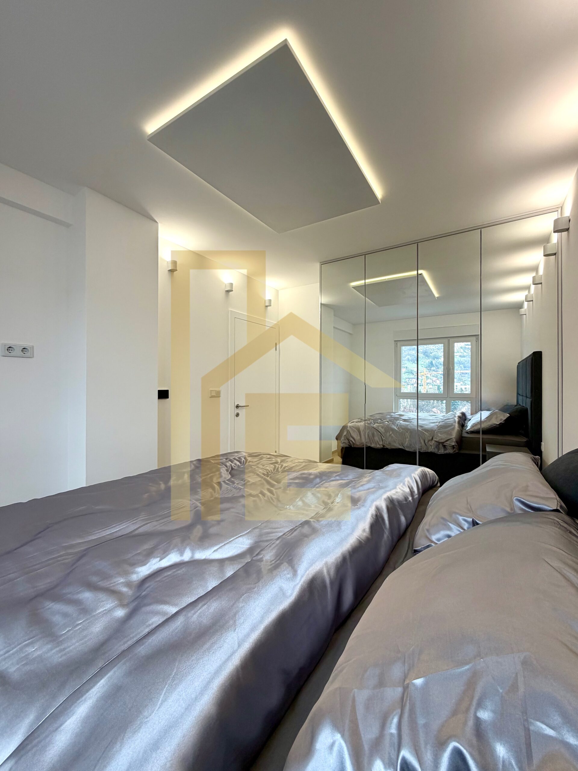 LUX Trosoban stan sa garažom, podnožje Starčevice slika 16