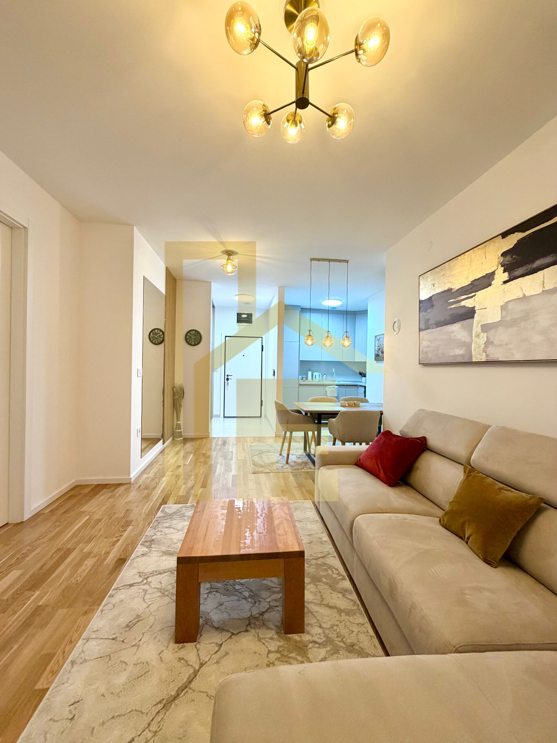 Iznajmljujemo LUX dvosoban stan, SPO Palata slika 8