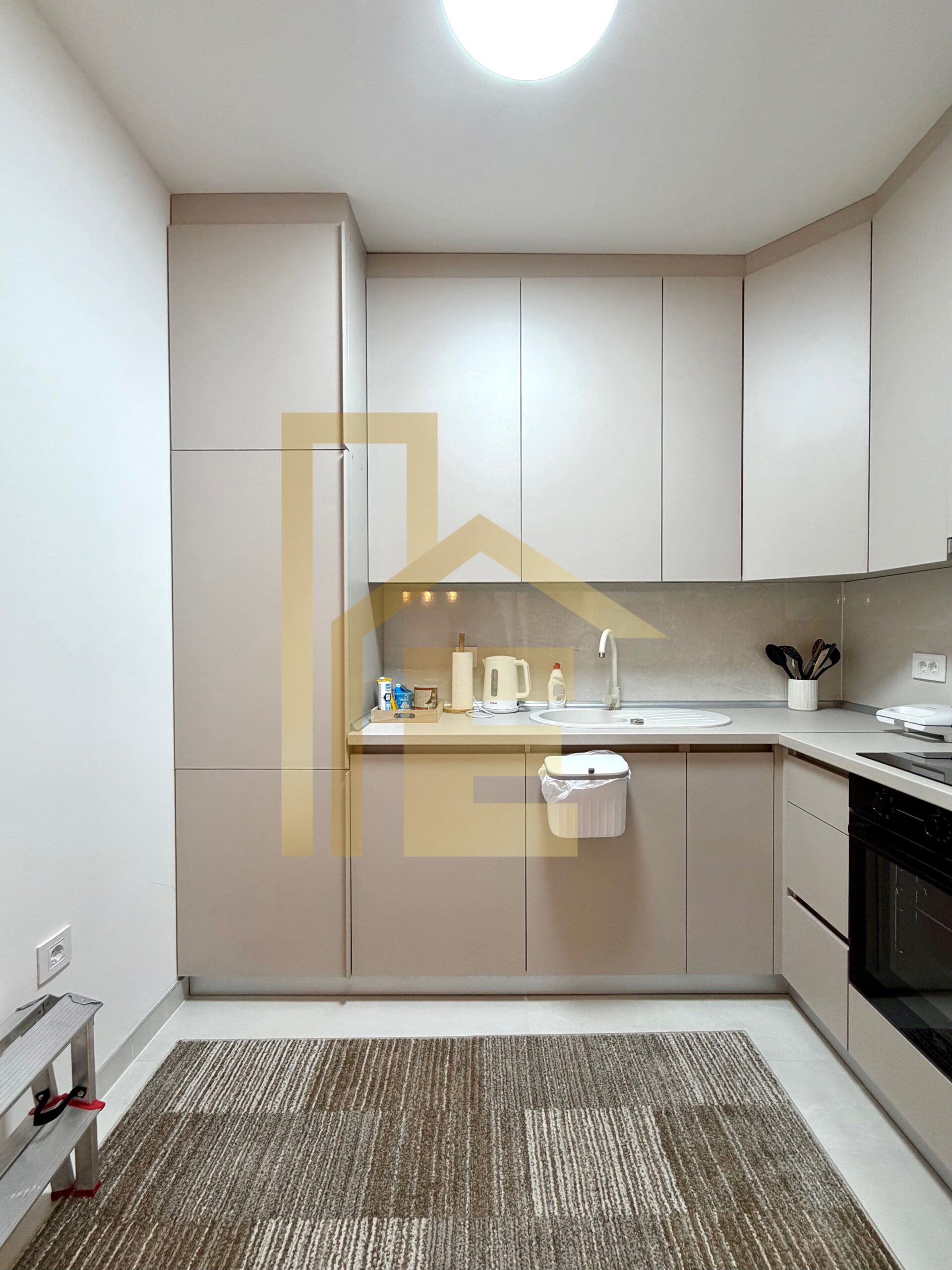 Iznajmljujemo LUX dvosoban stan, SPO Palata slika 12