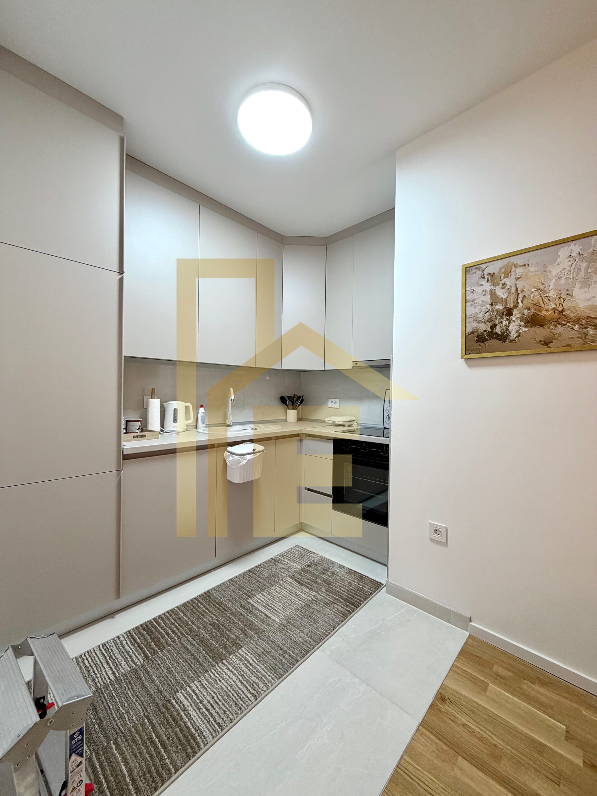 Iznajmljujemo LUX dvosoban stan, SPO Palata slika 11