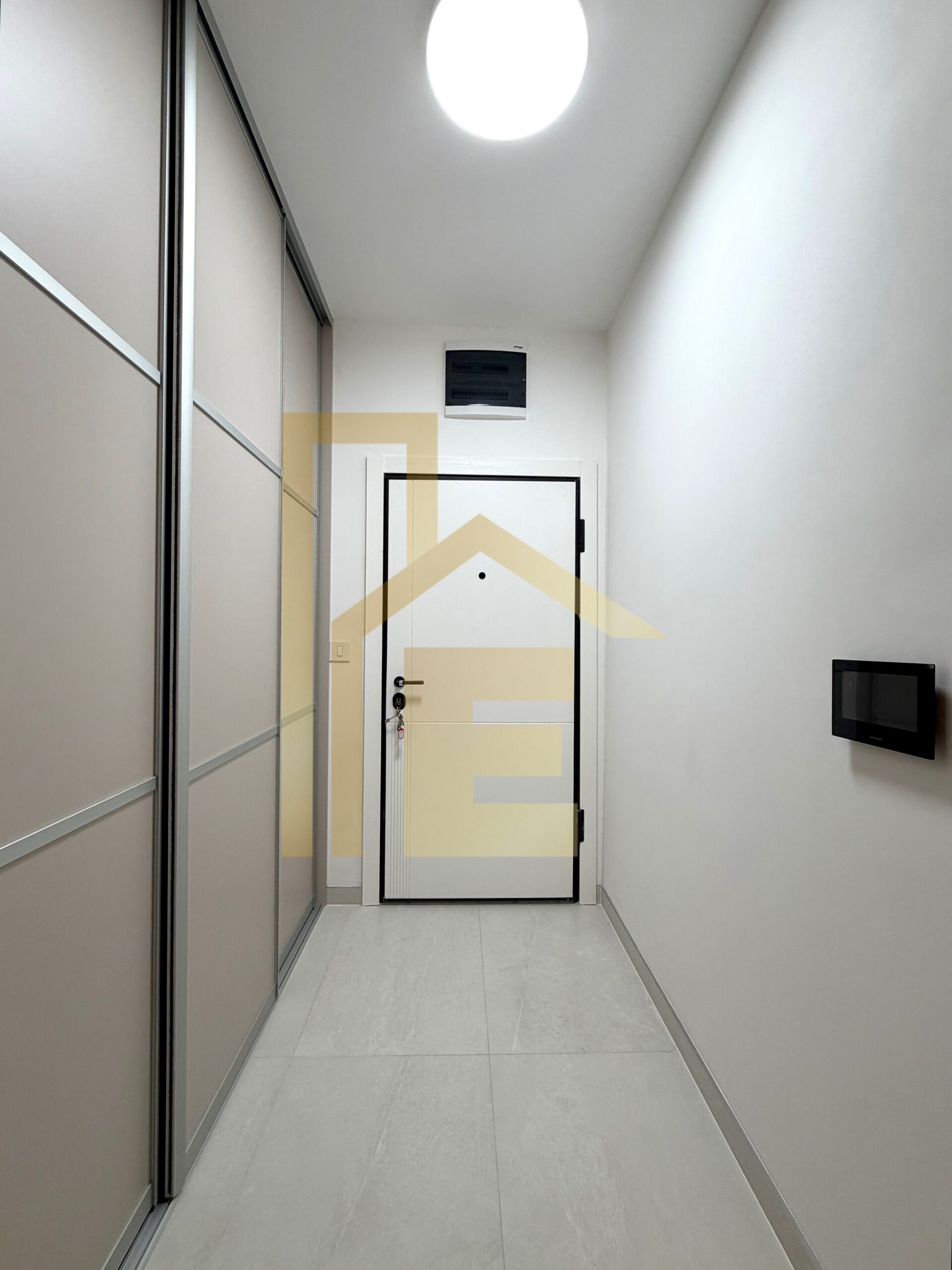 Iznajmljujemo LUX dvosoban stan, SPO Palata slika 20