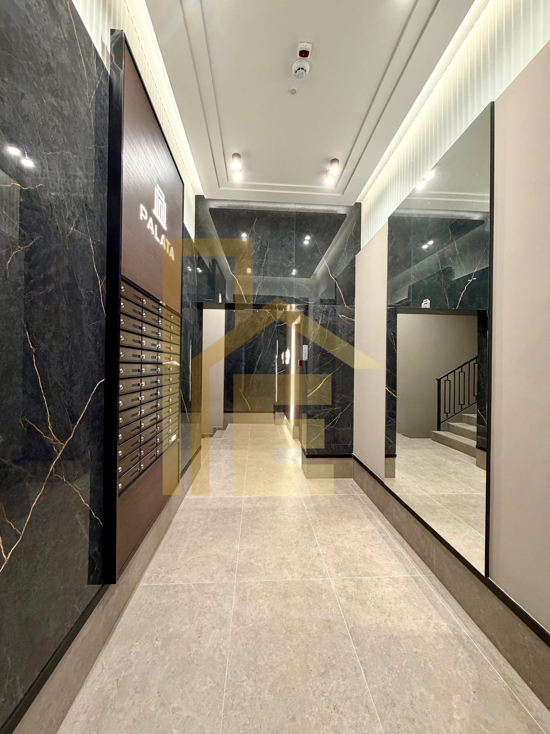 Iznajmljujemo LUX dvosoban stan, SPO Palata slika 25