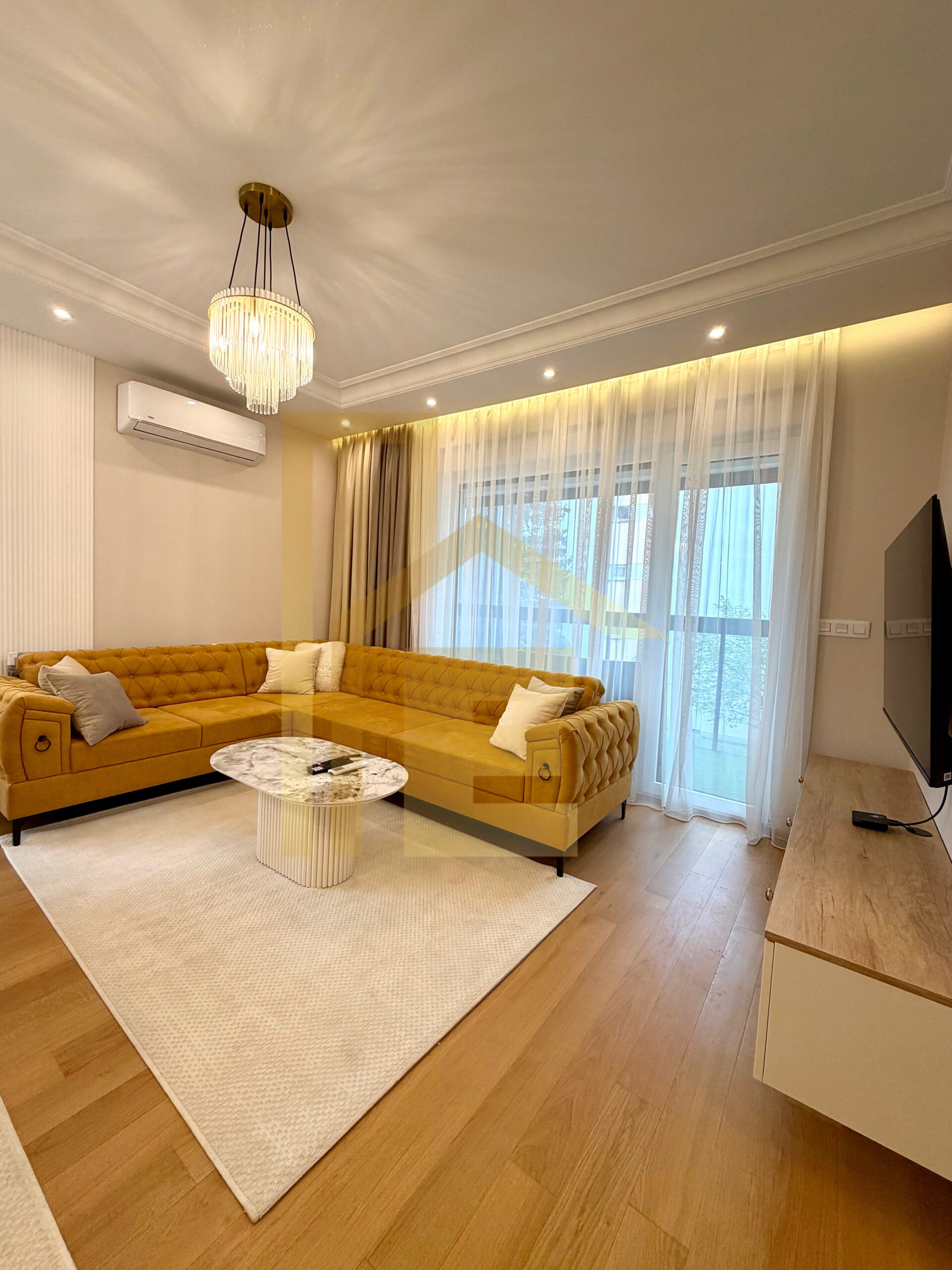 Na prodaju LUX trosoban stan, naselje Nova Varoš slika 3