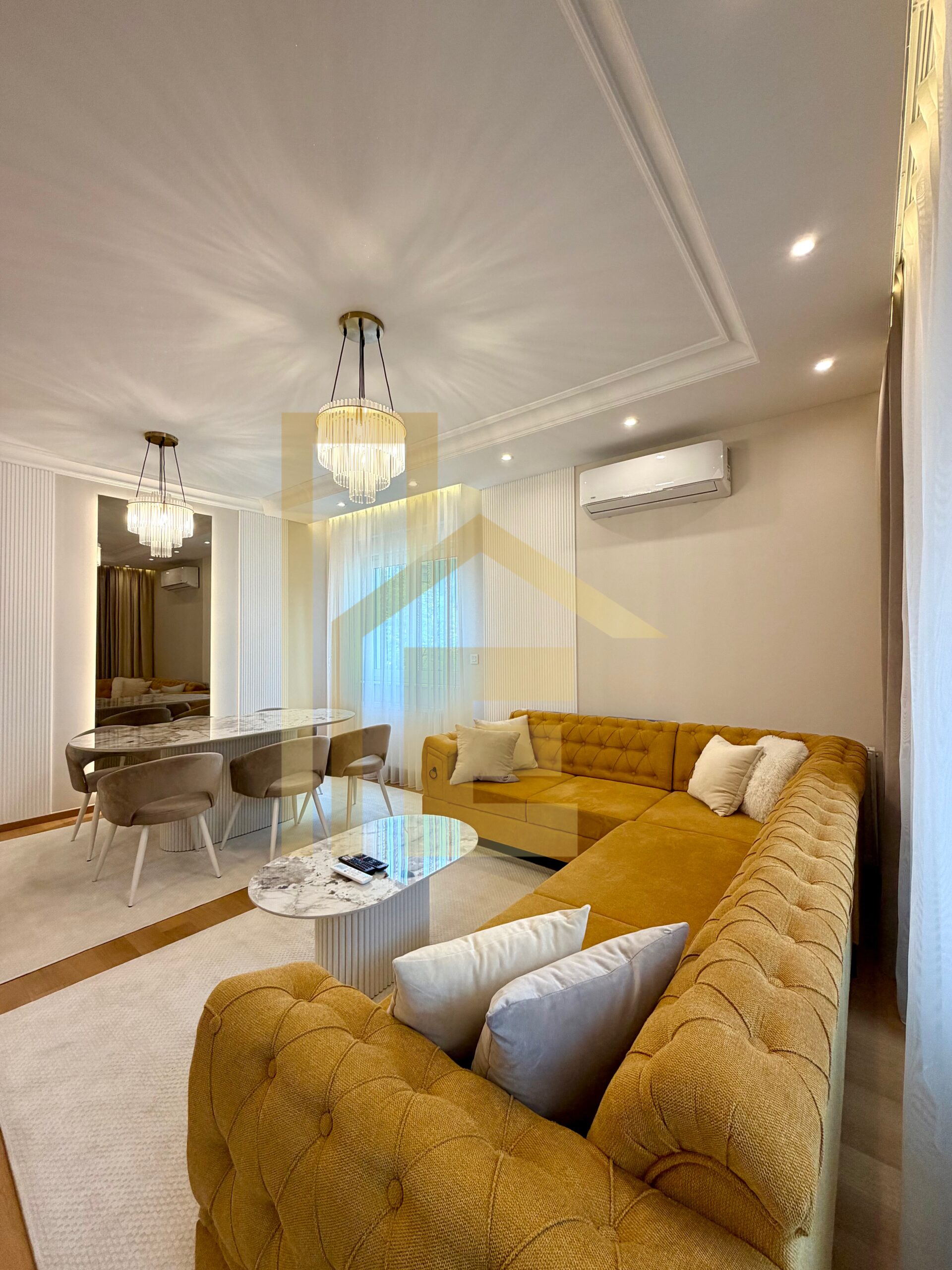 Na prodaju LUX trosoban stan, naselje Nova Varoš slika 6