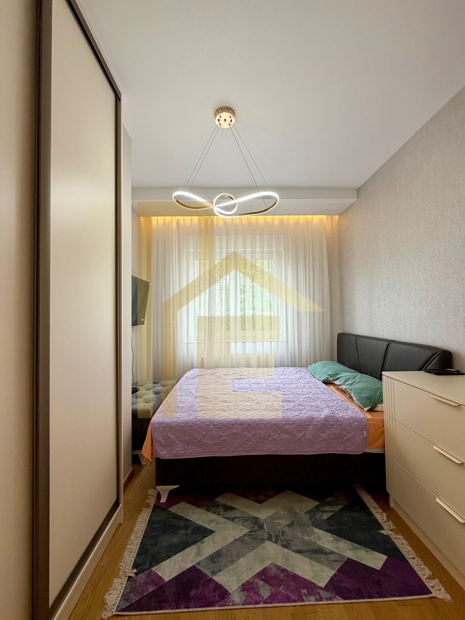 Na prodaju LUX trosoban stan, naselje Nova Varoš slika 16