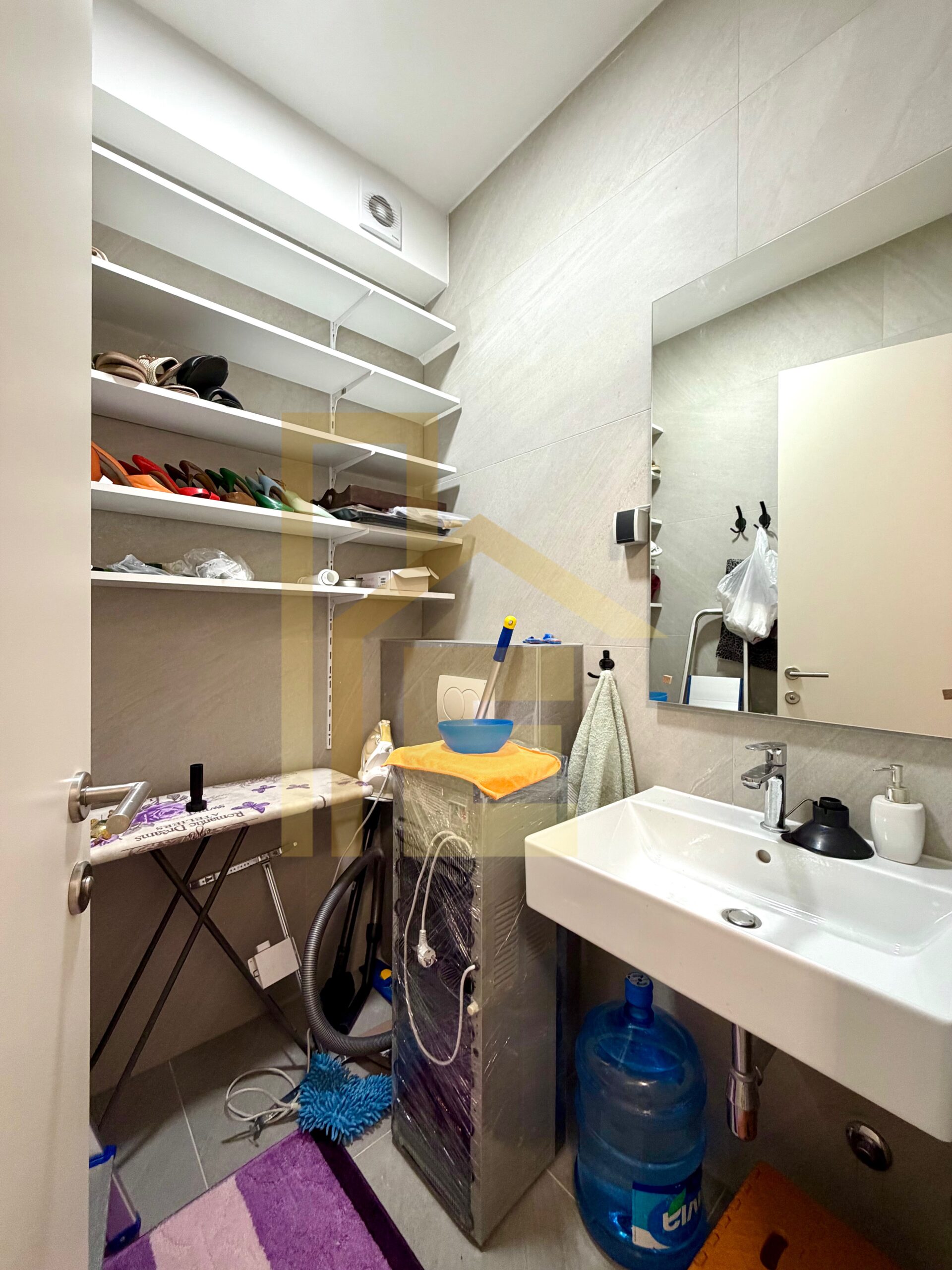 Na prodaju LUX trosoban stan, naselje Nova Varoš slika 24