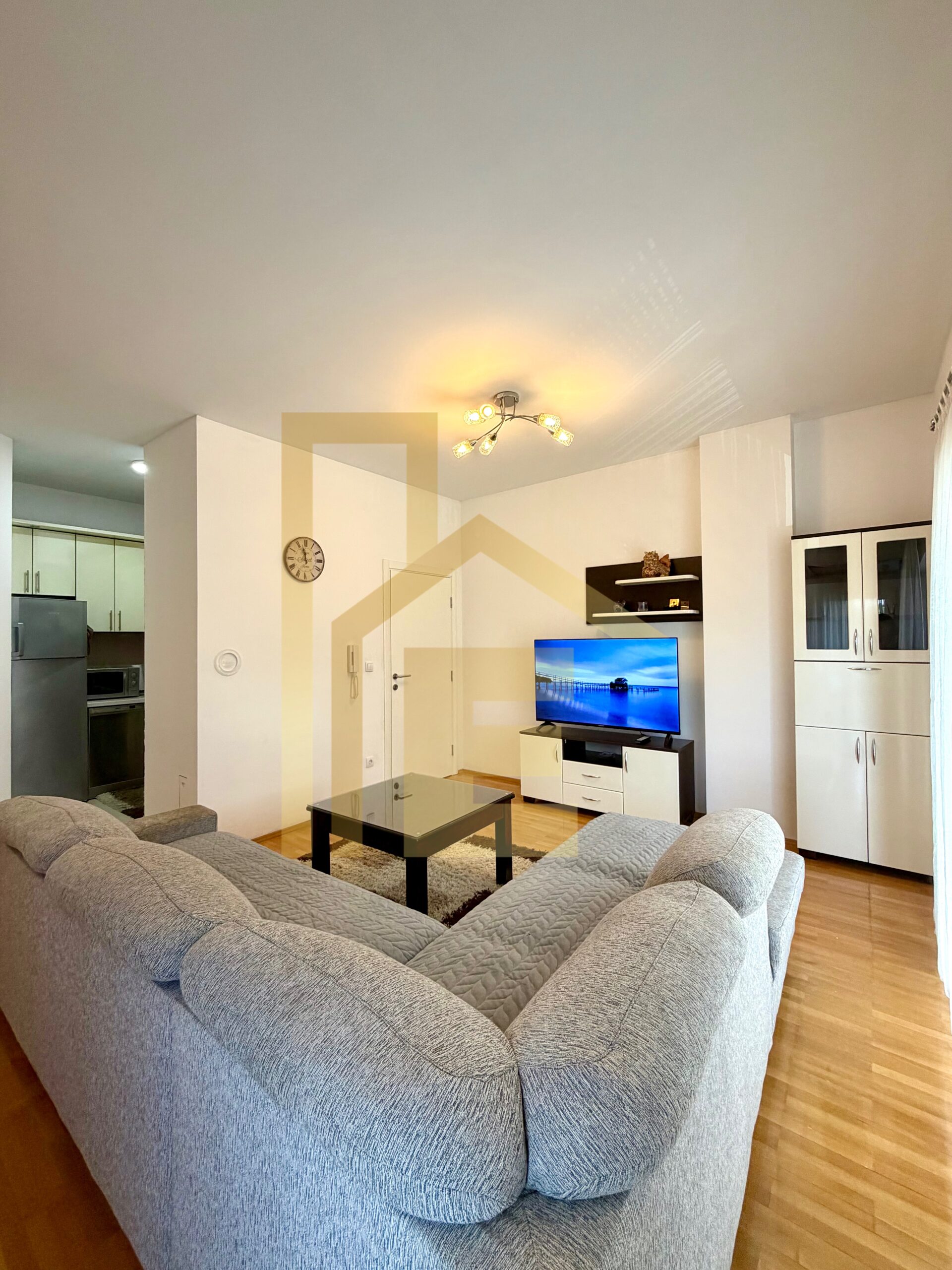 Iznajmljujemo komforan dvosoban stan kod kafića Everest slika 3