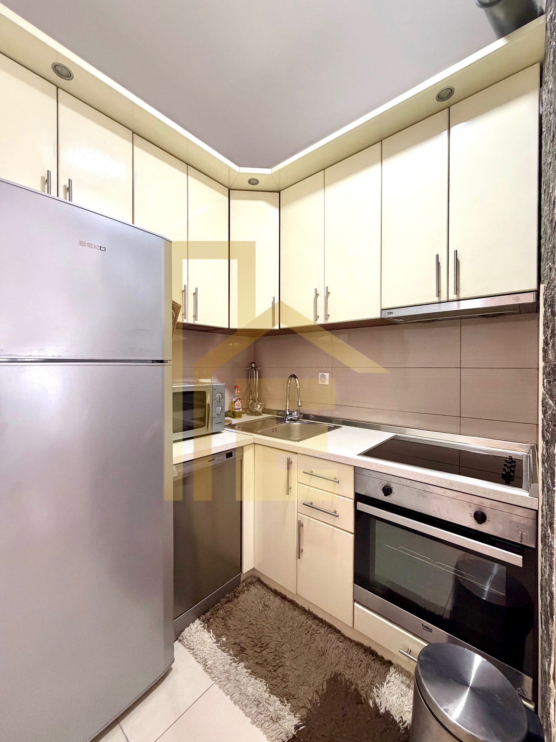 Iznajmljujemo komforan dvosoban stan kod kafića Everest slika 10