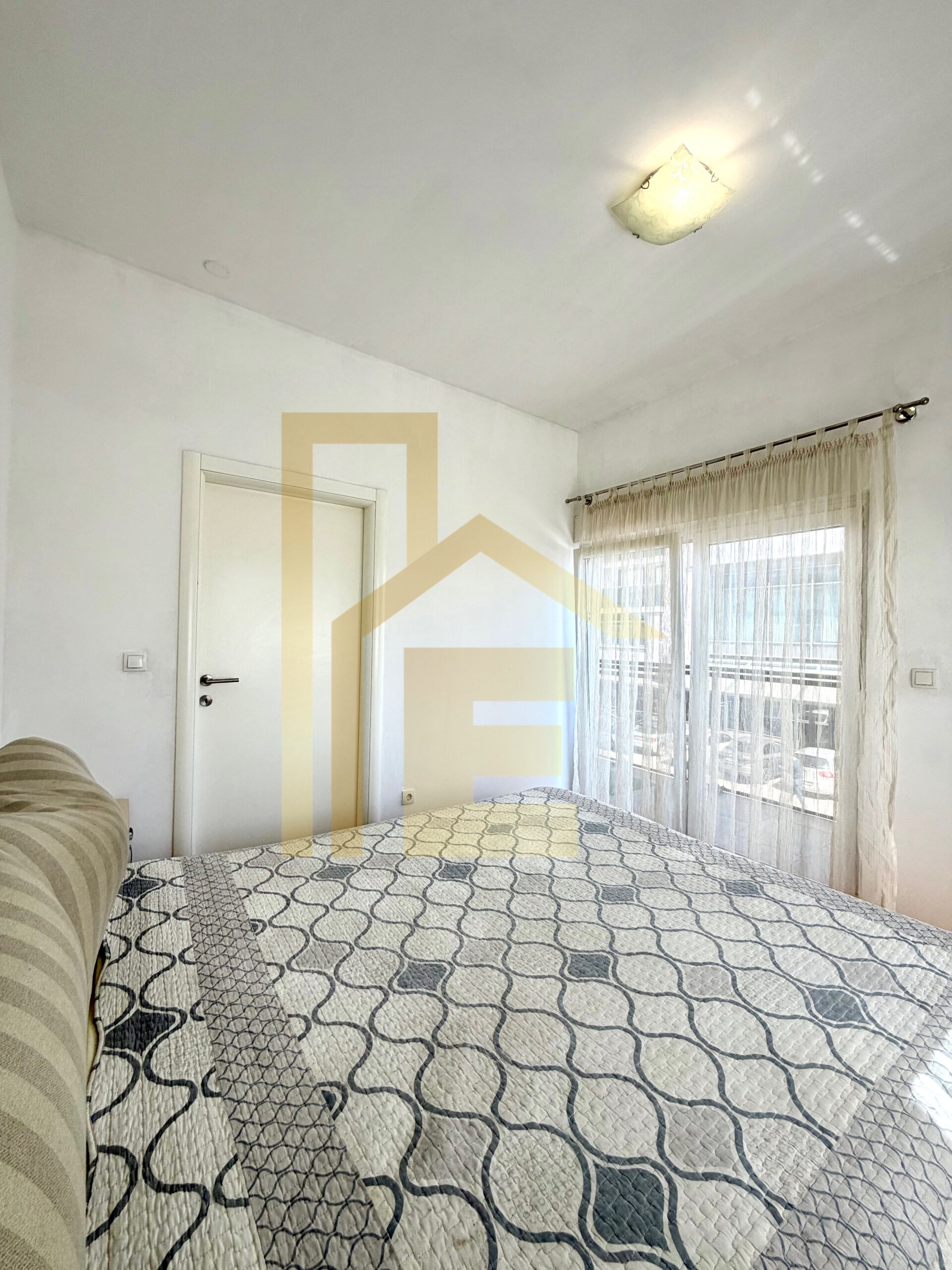 Iznajmljujemo komforan dvosoban stan kod kafića Everest slika 11