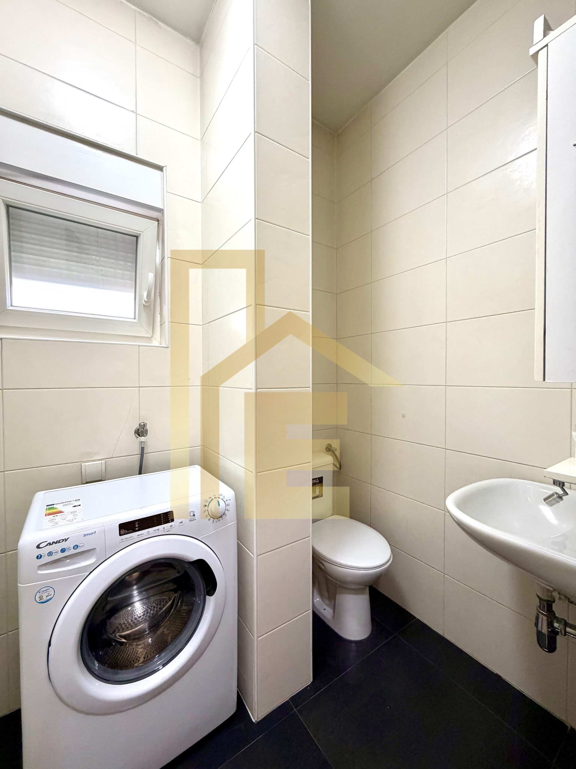 Iznajmljujemo komforan dvosoban stan kod kafića Everest slika 14