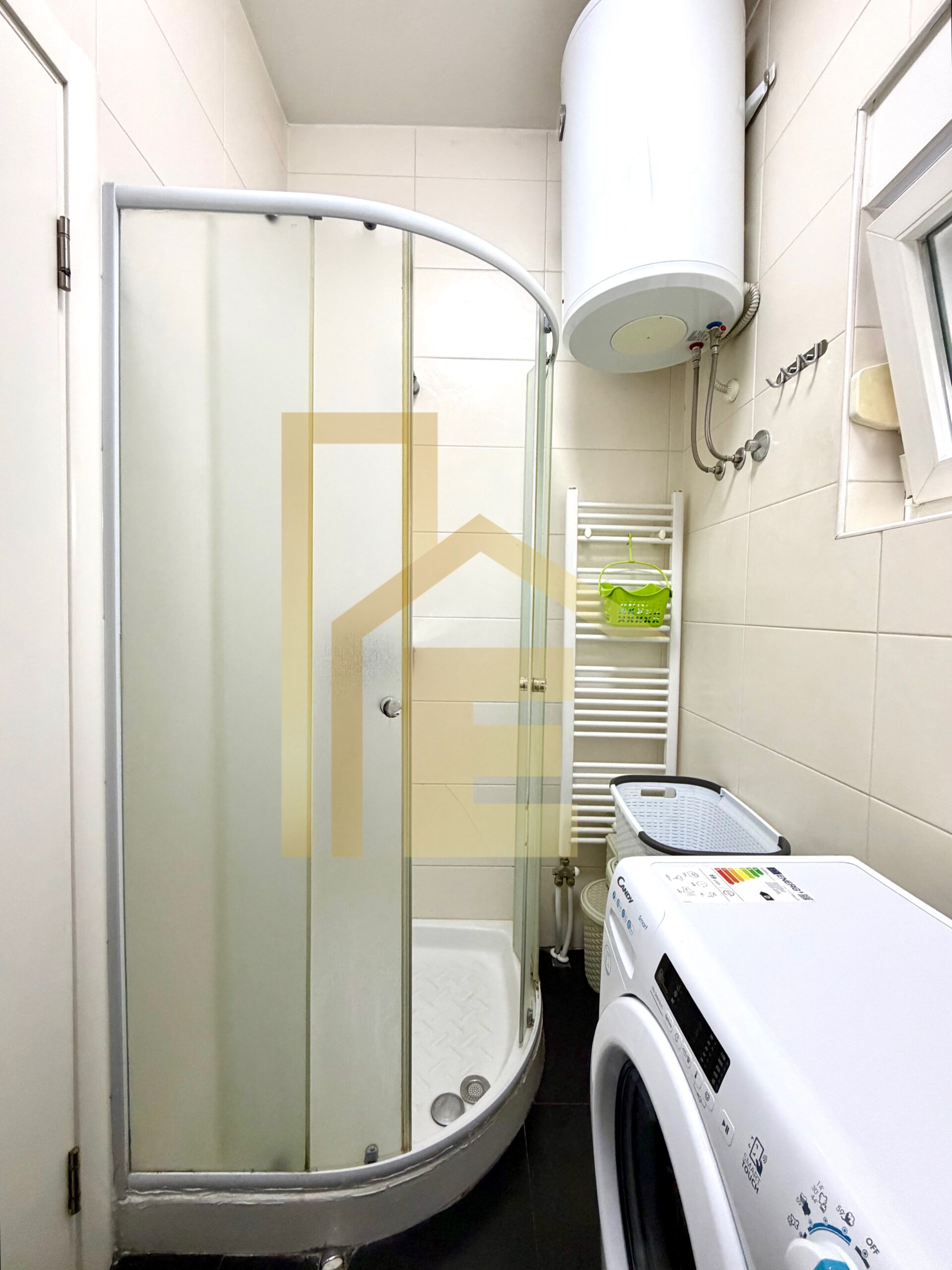 Iznajmljujemo komforan dvosoban stan kod kafića Everest slika 18