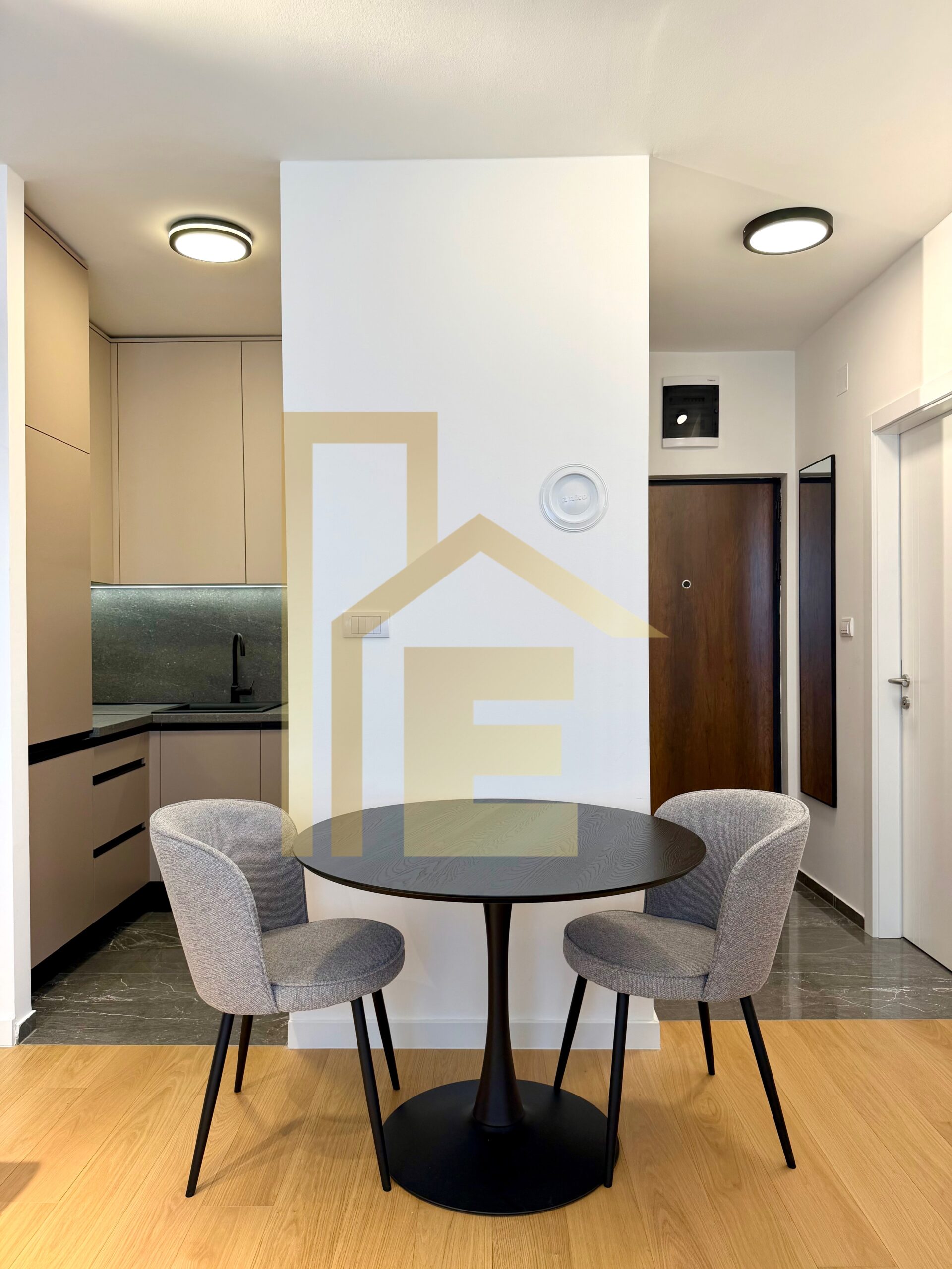 Iznajmljujemo NOV dvosoban stan, naselje Ada slika 11