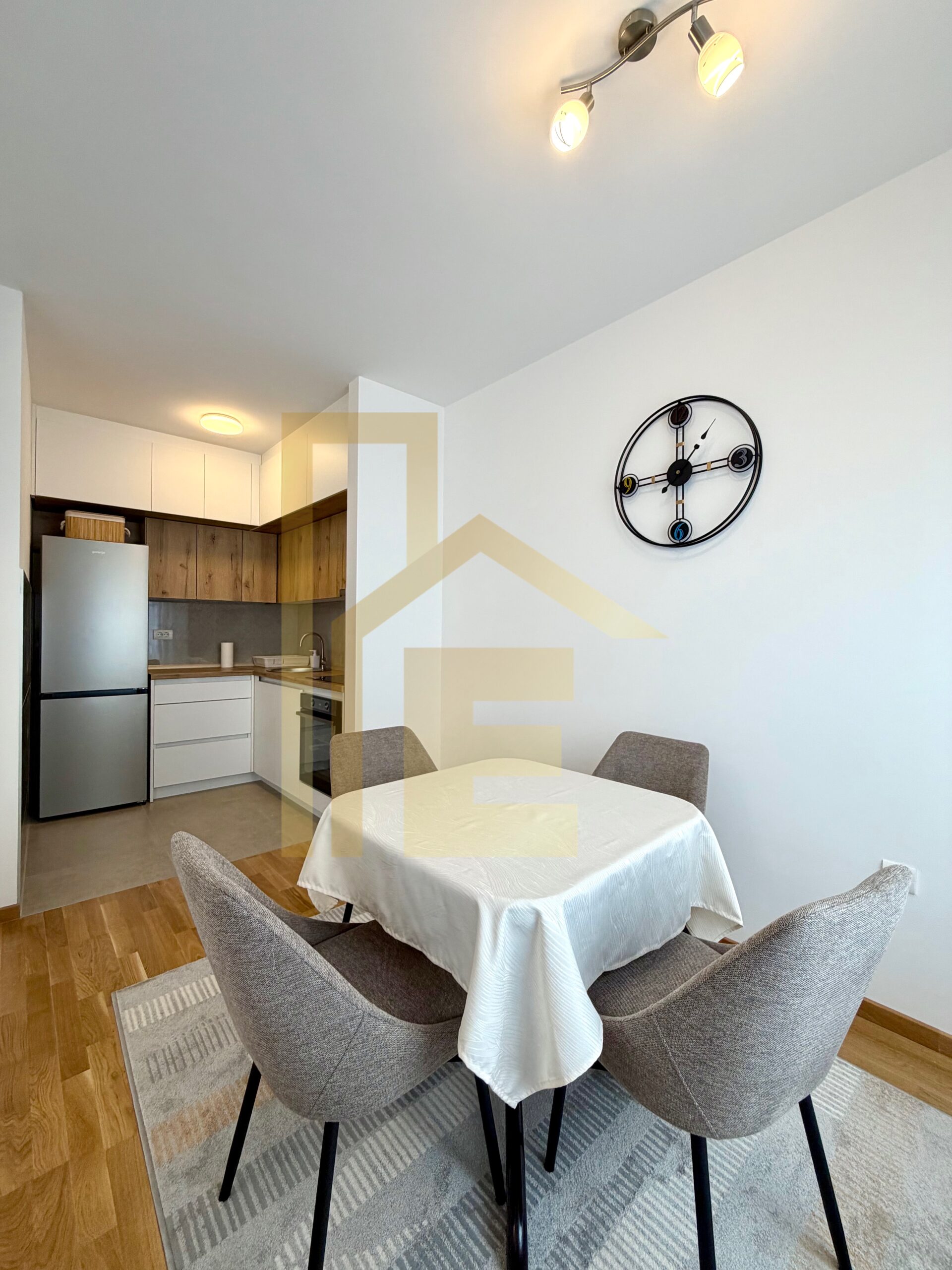 Potpuno nov dvosoban stan, podnožje Starčevice slika 9