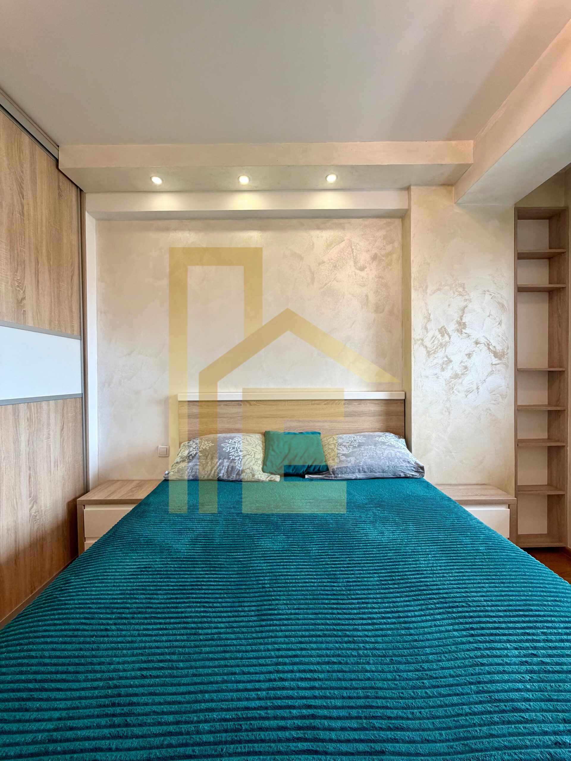 Moderan dvosoban stan sa garažom kod hotela Marriott slika 18