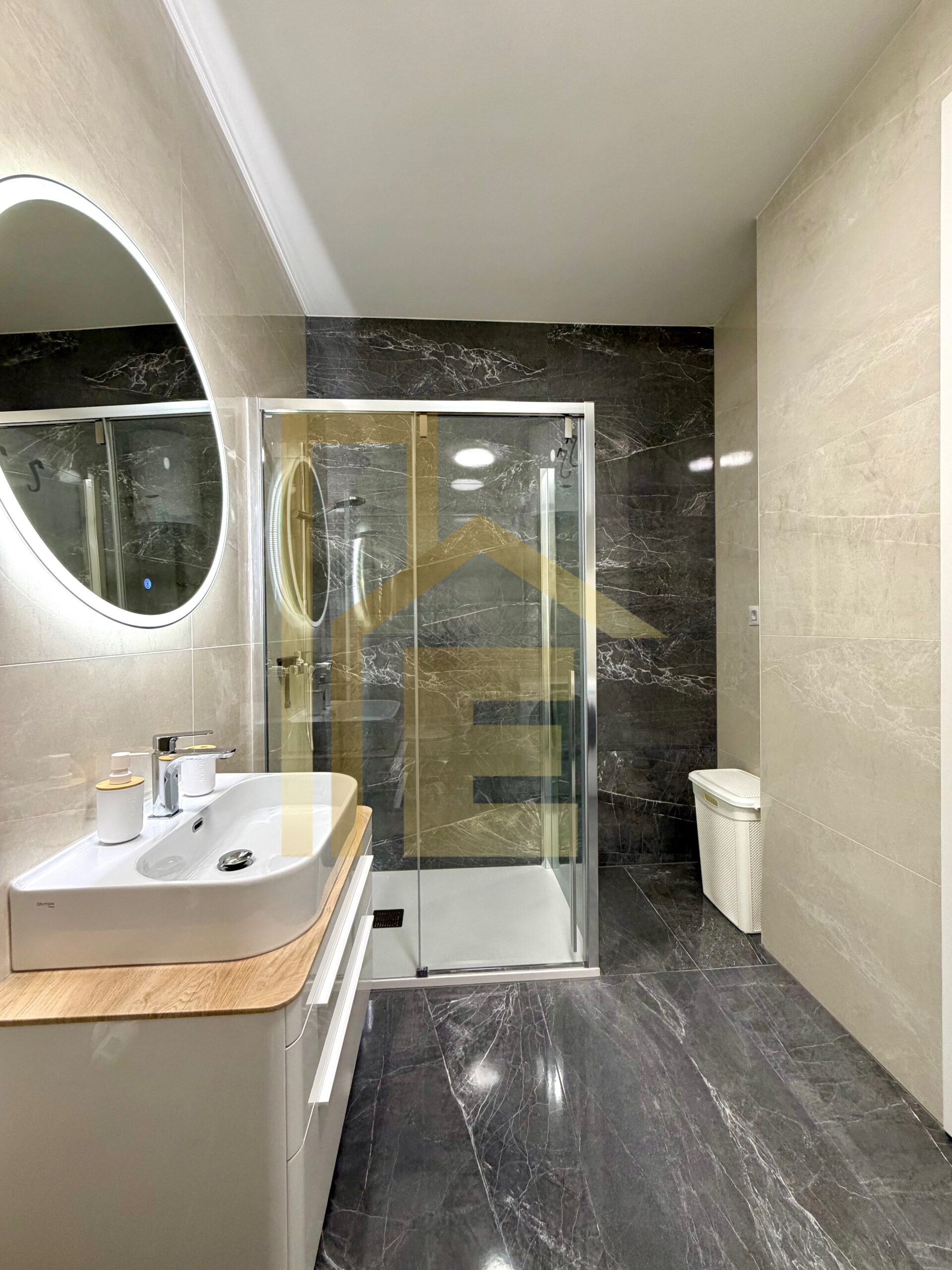 LUX Dvosoban stan sa garažom, SPO Palata slika 20
