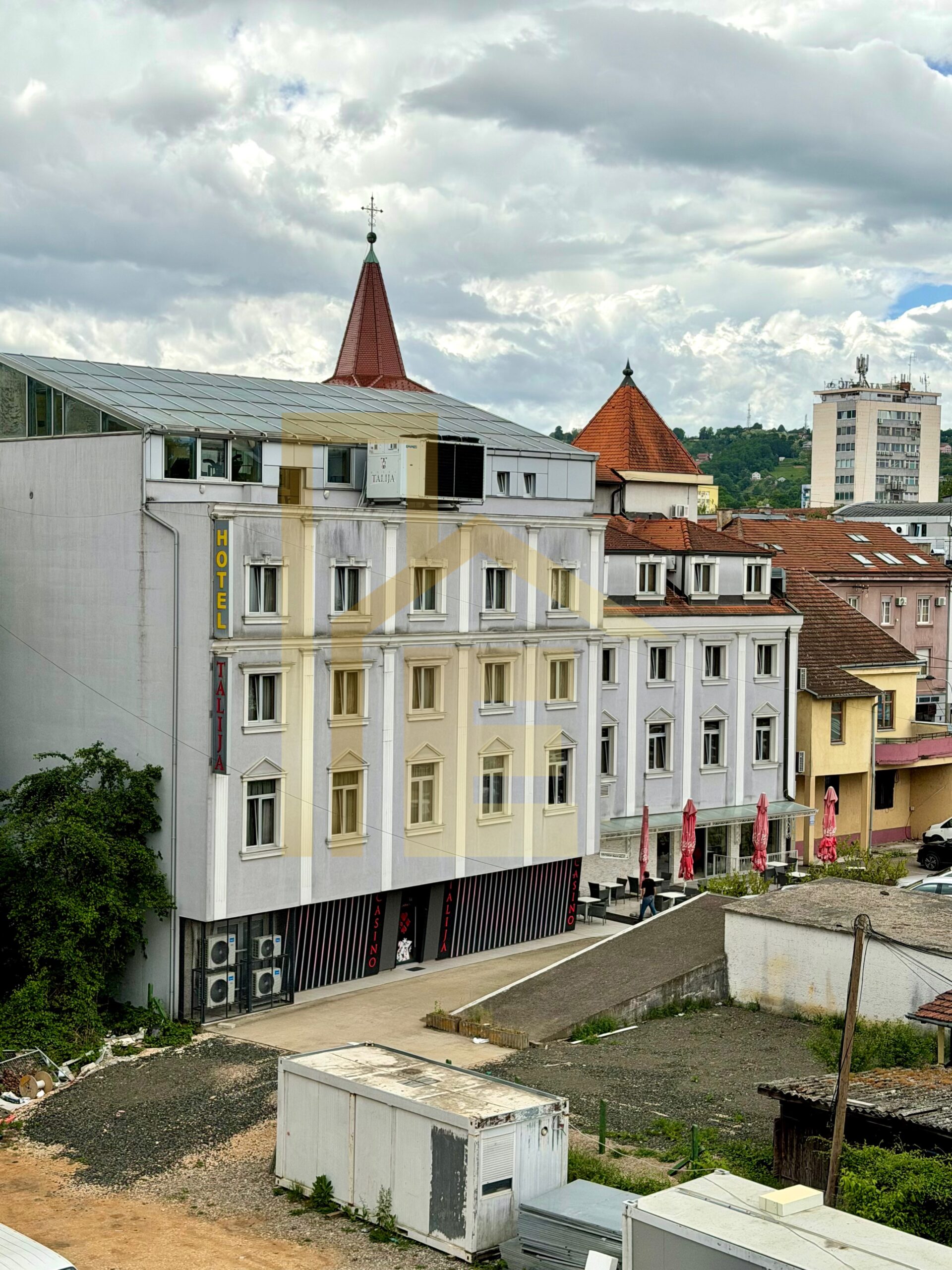 LUX Dvosoban stan sa garažom, SPO Palata slika 23