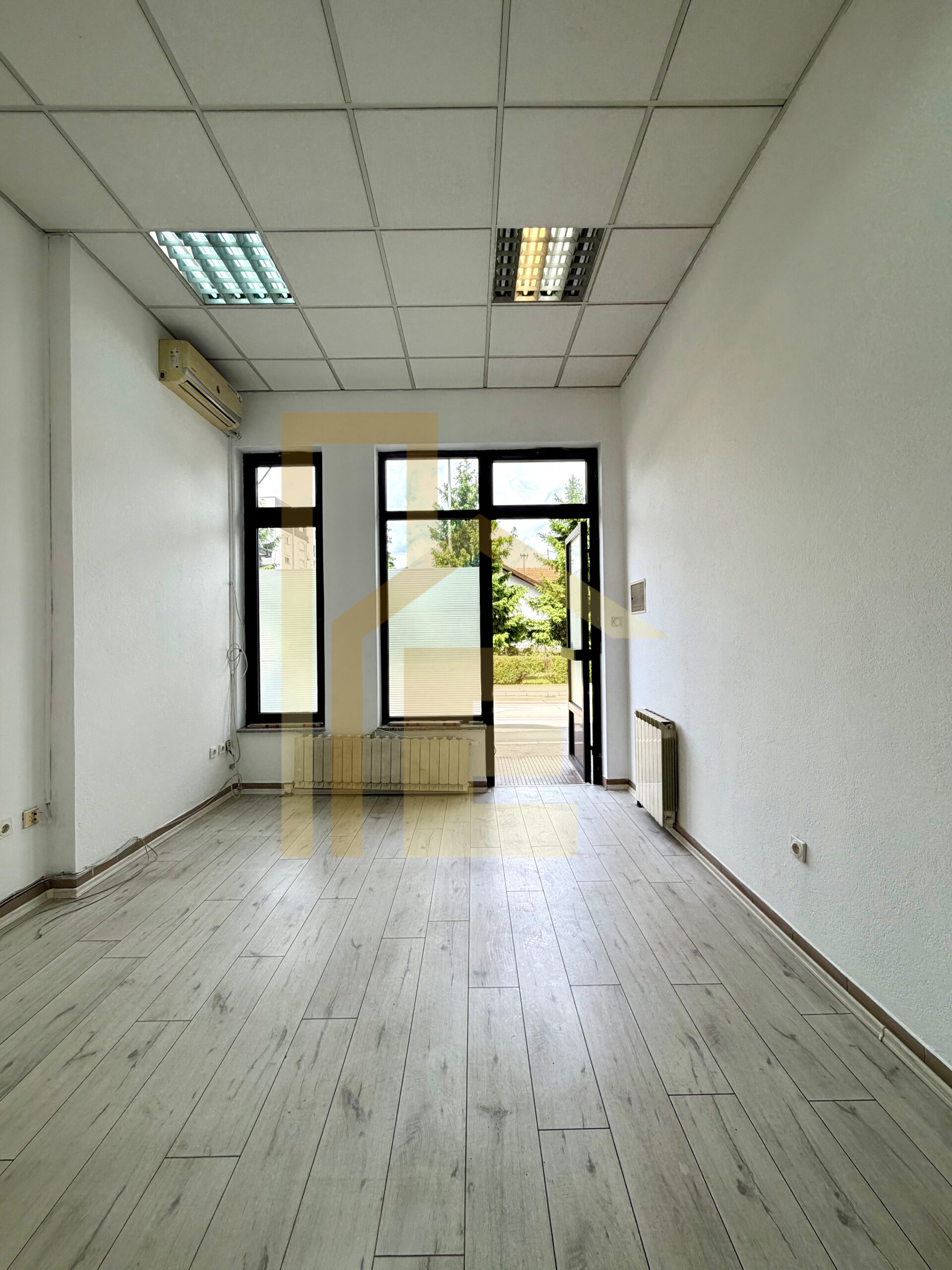 Iznajmljujemo poslovni prostor na prometnoj lokaciji slika 10