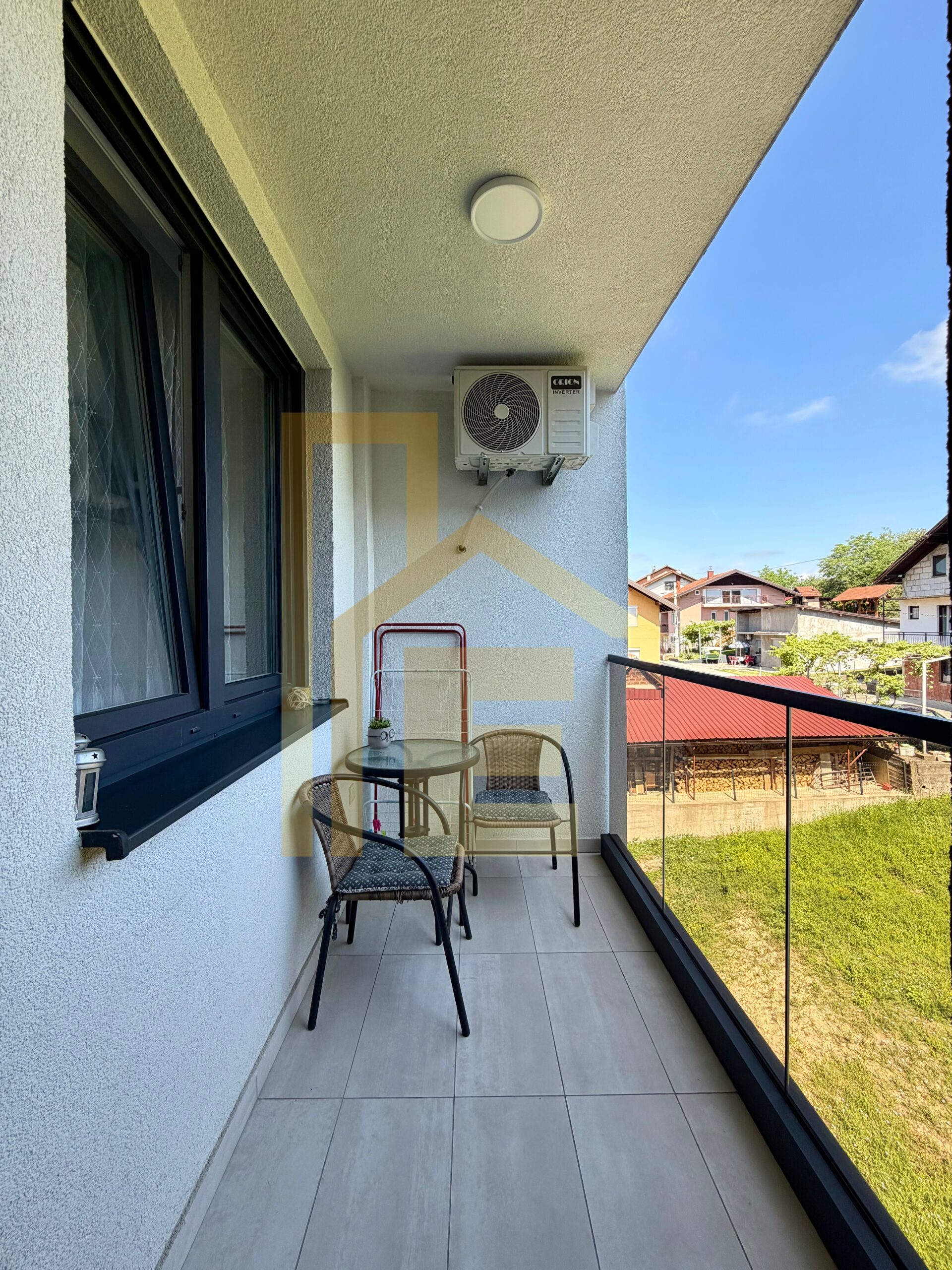Iznajmljujemo dvosoban stan, naselje Sunca slika 22