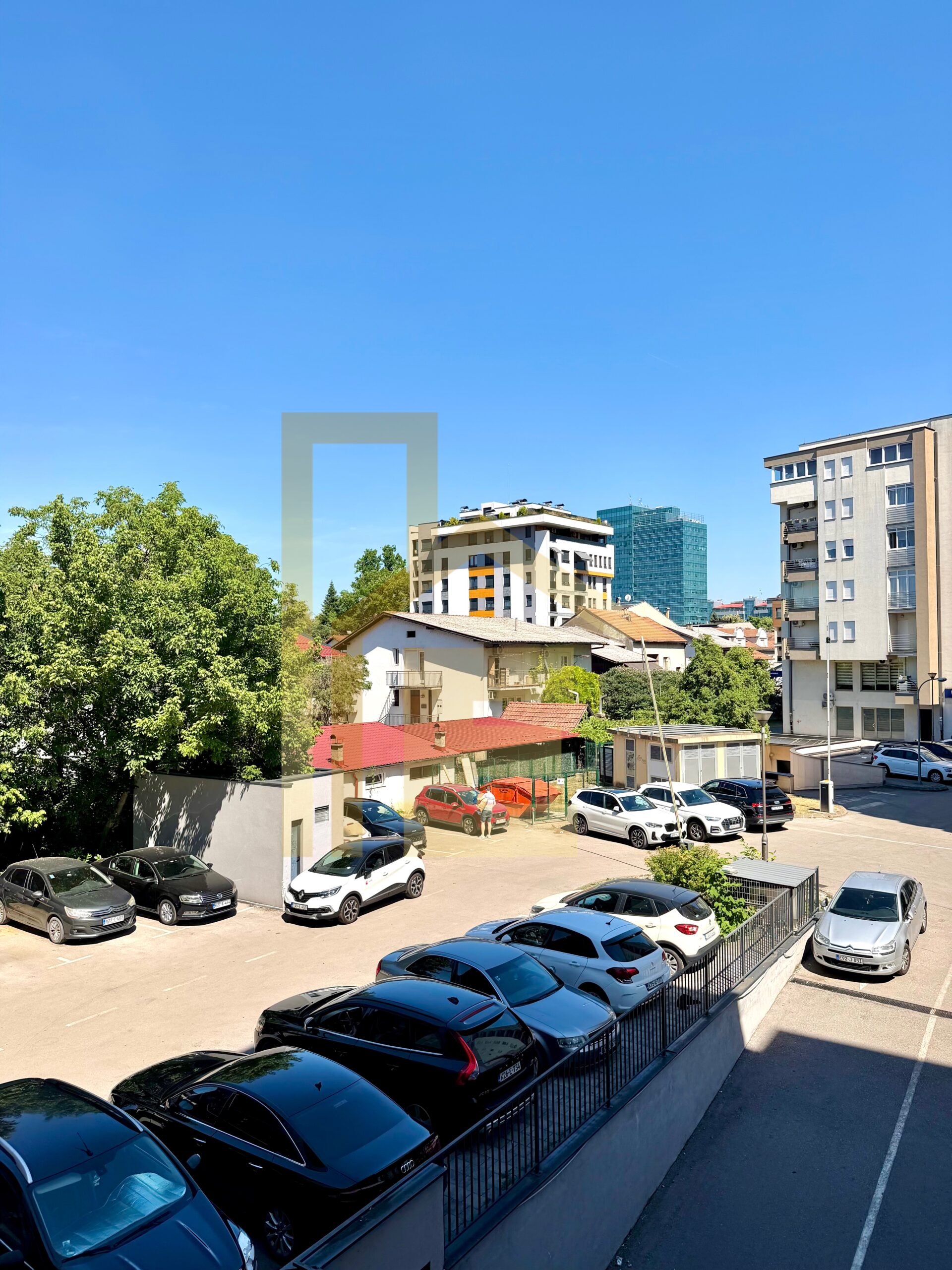 Na prodaju garsonjera u naselju Nova Varoš slika 15