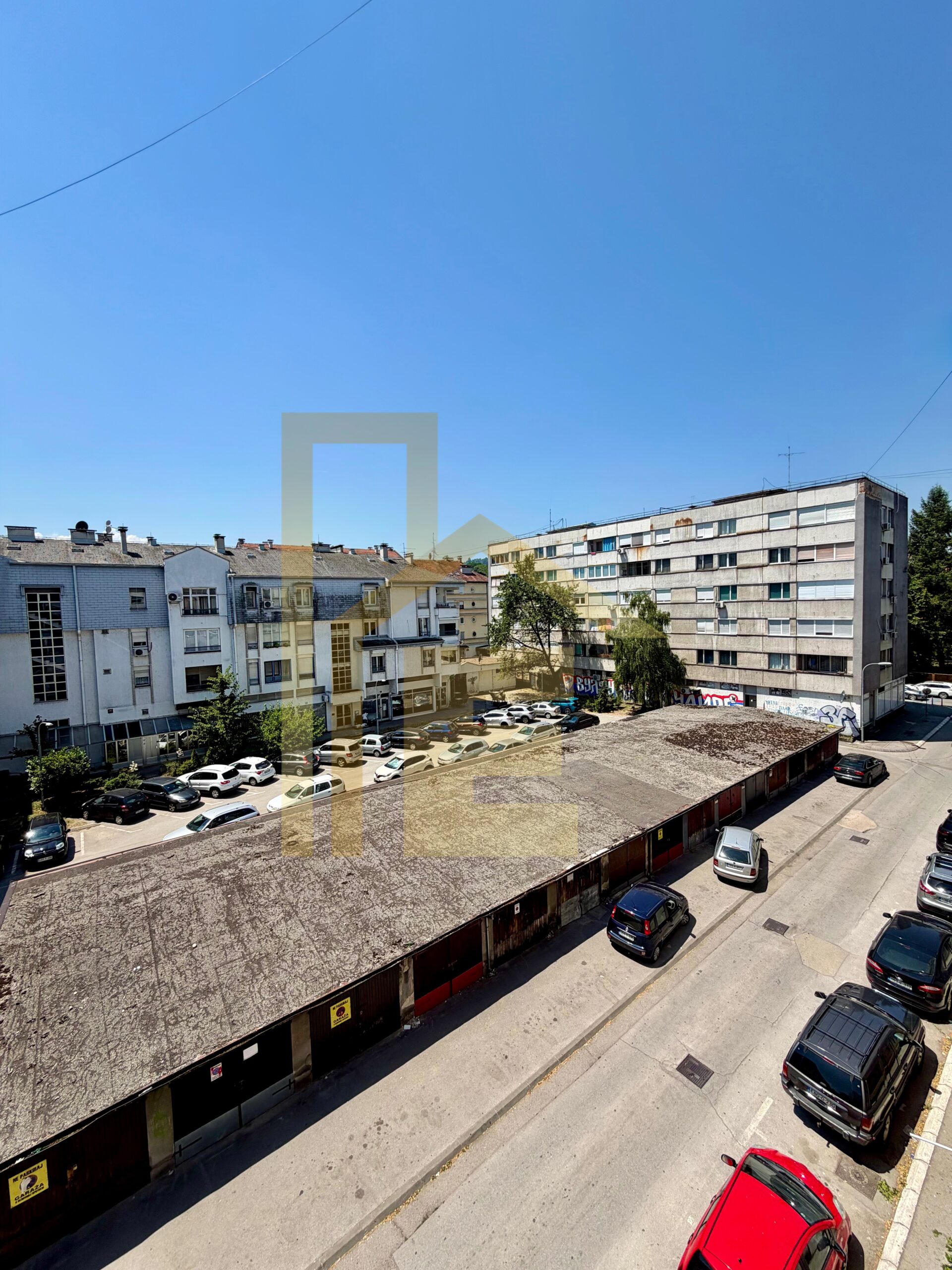 Iznajmljujemo dvosoban stan u Centru grada slika 25