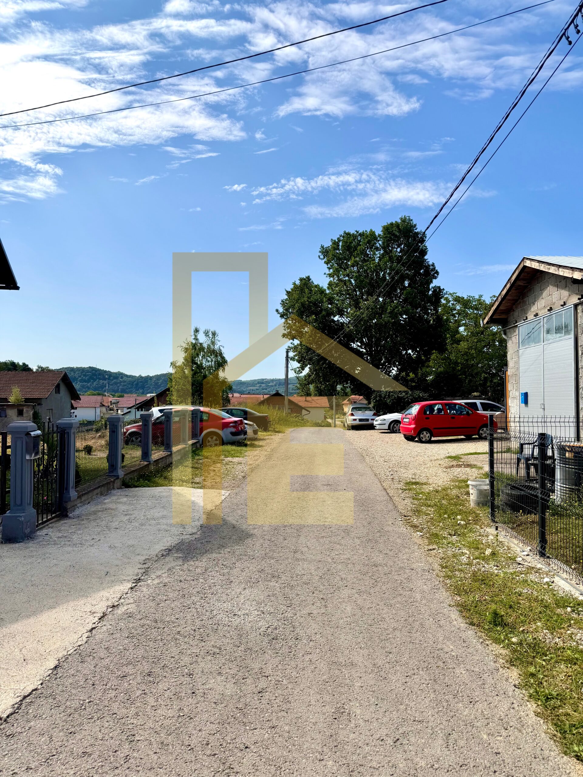 Na prodaju zemljište u naselju Glamočani slika 8
